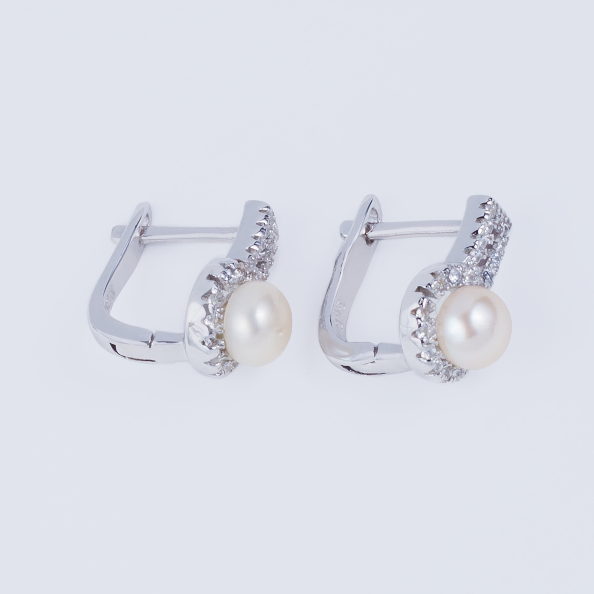 

Сережки TOP Silver 2,87 г 520178б
