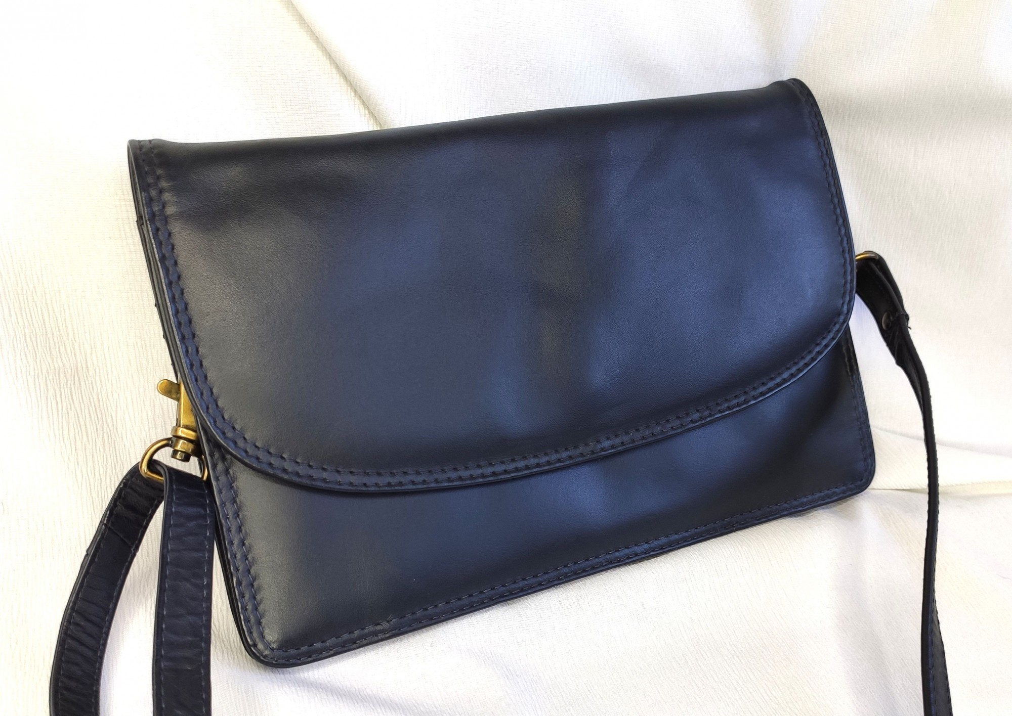 

​Сумка Touch Soft Leather синяя 20-00435