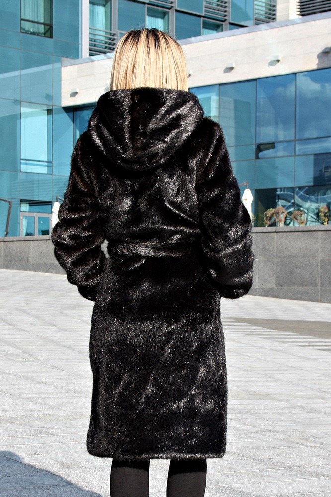 

Fashions • Шуба Olivia Fashions 50 коричневый (021-гл)