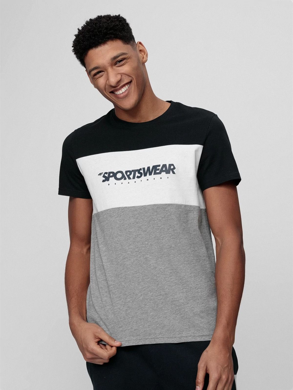 

Футболка 4F H4L21-TSM016-30S M Dark Blue