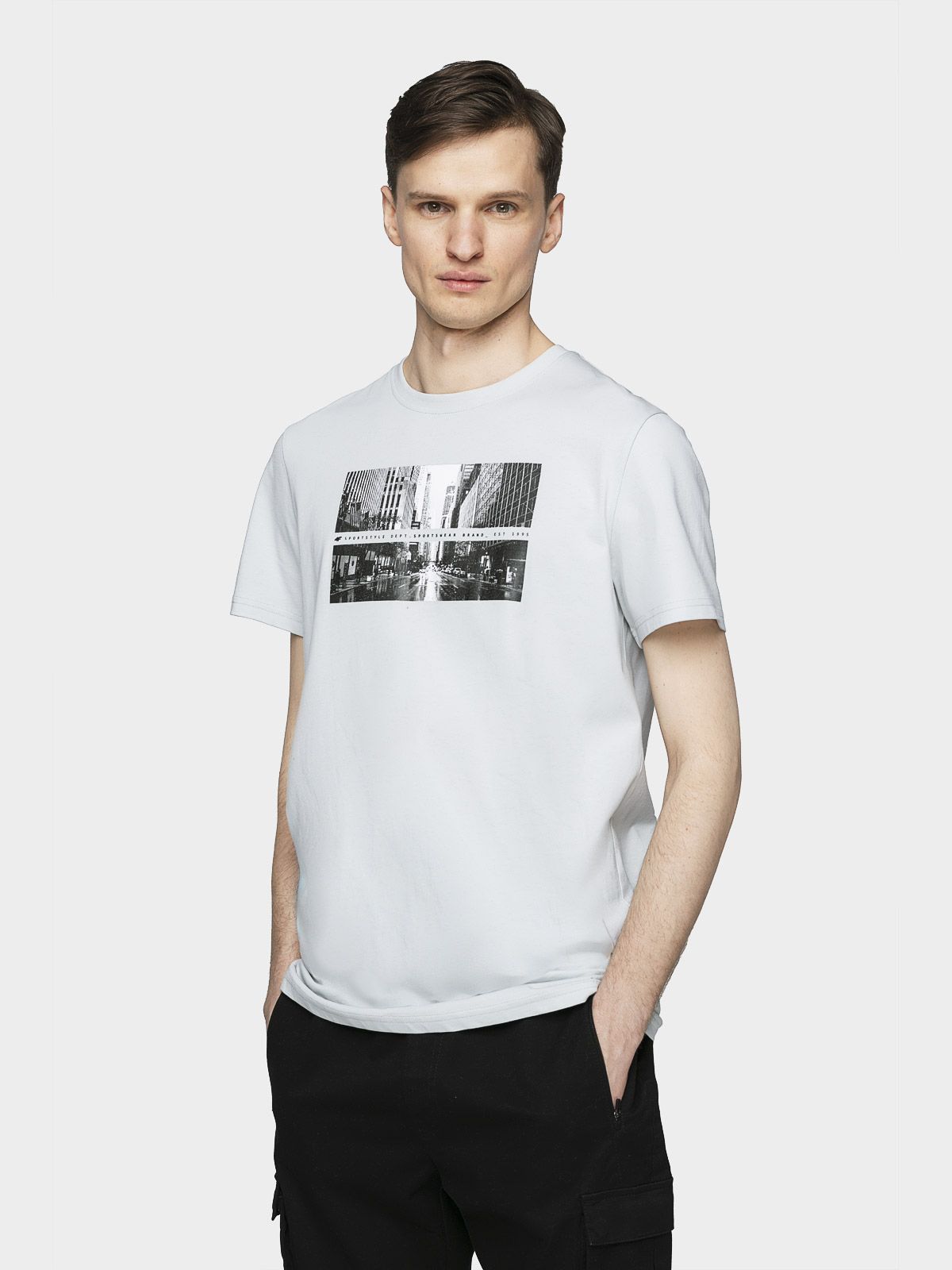 

Футболка 4F H4L21-TSM025-27S S Cold Light Grey
