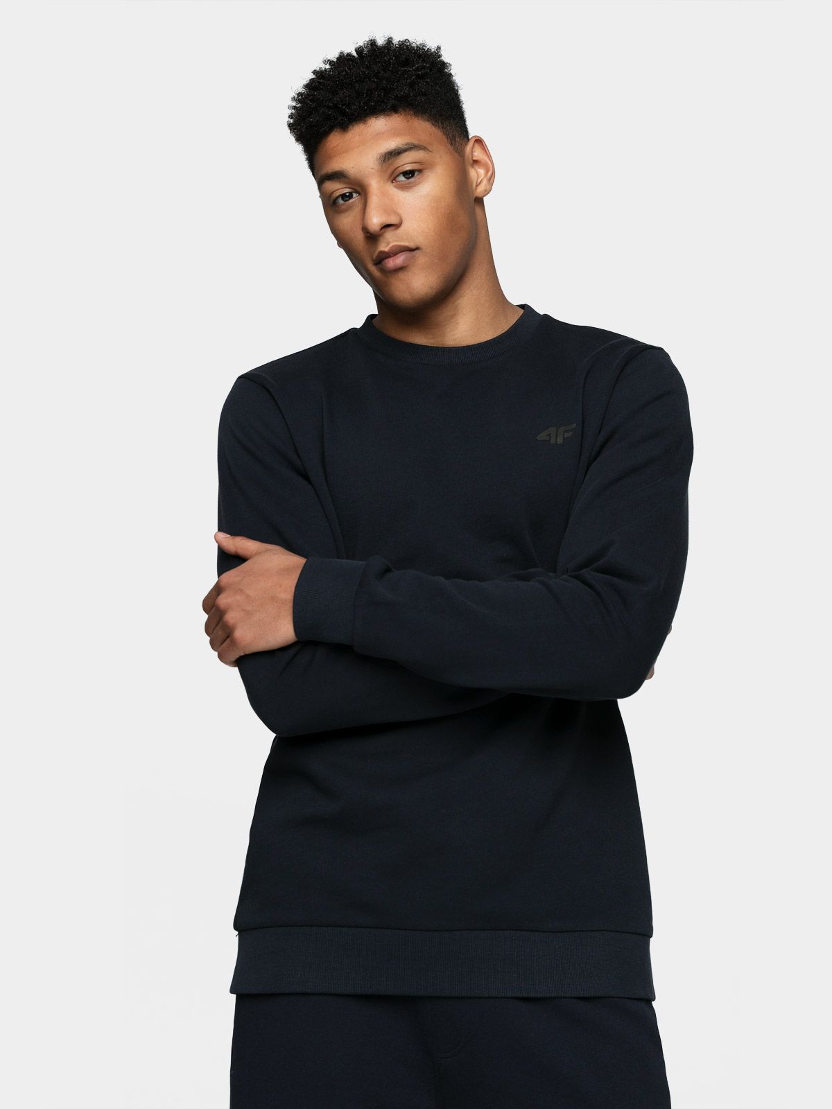 

Свитшот 4F NOSH4-BLM001-20S S Deep Black