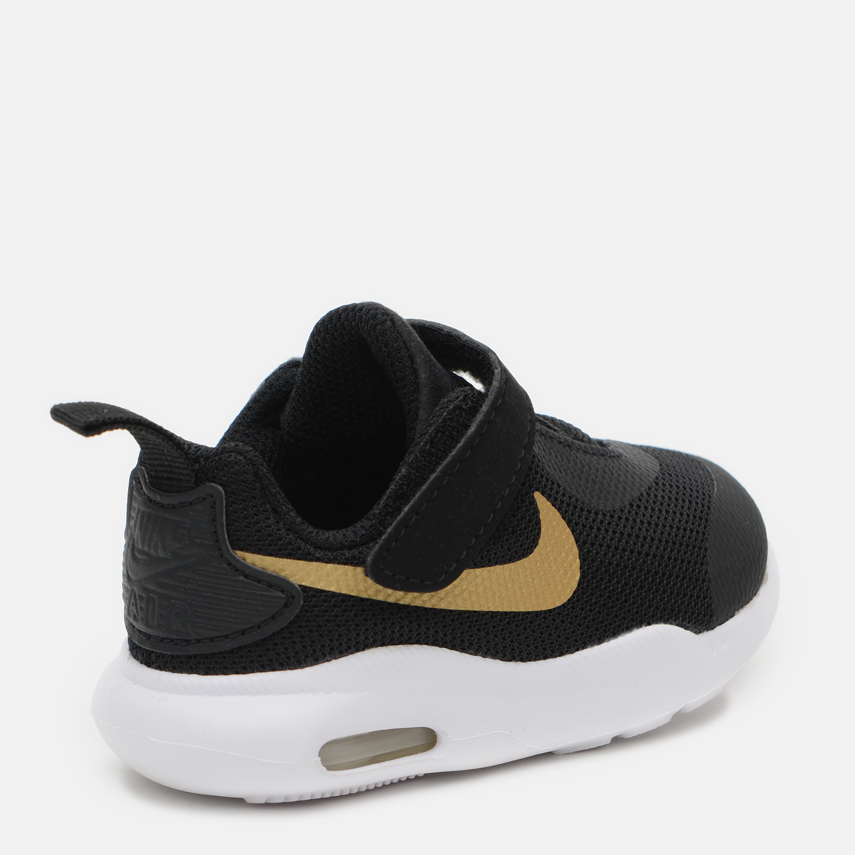 Nike oketo sale black