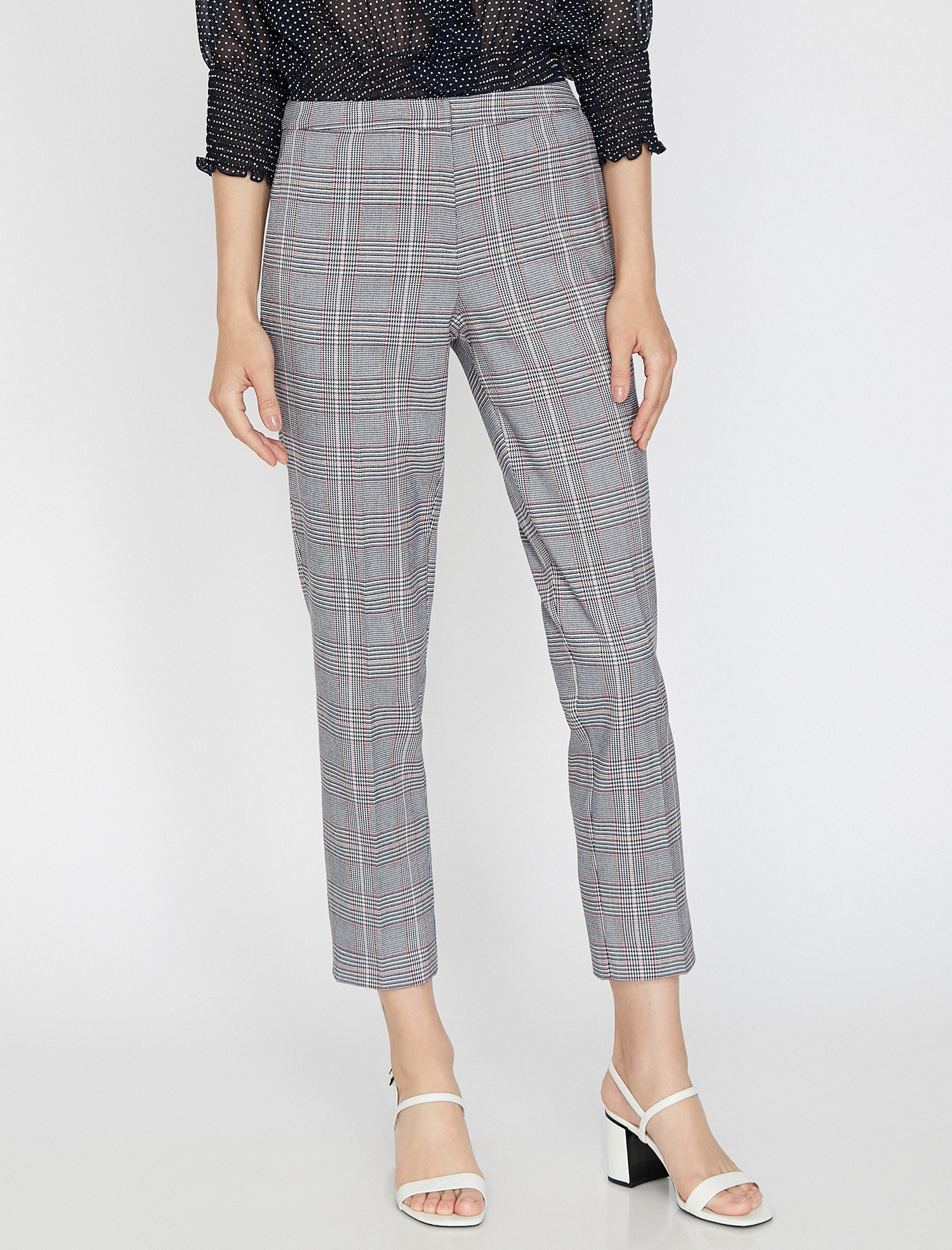 

Брюки Koton 0KAK42005RW-R92 38 Red Check