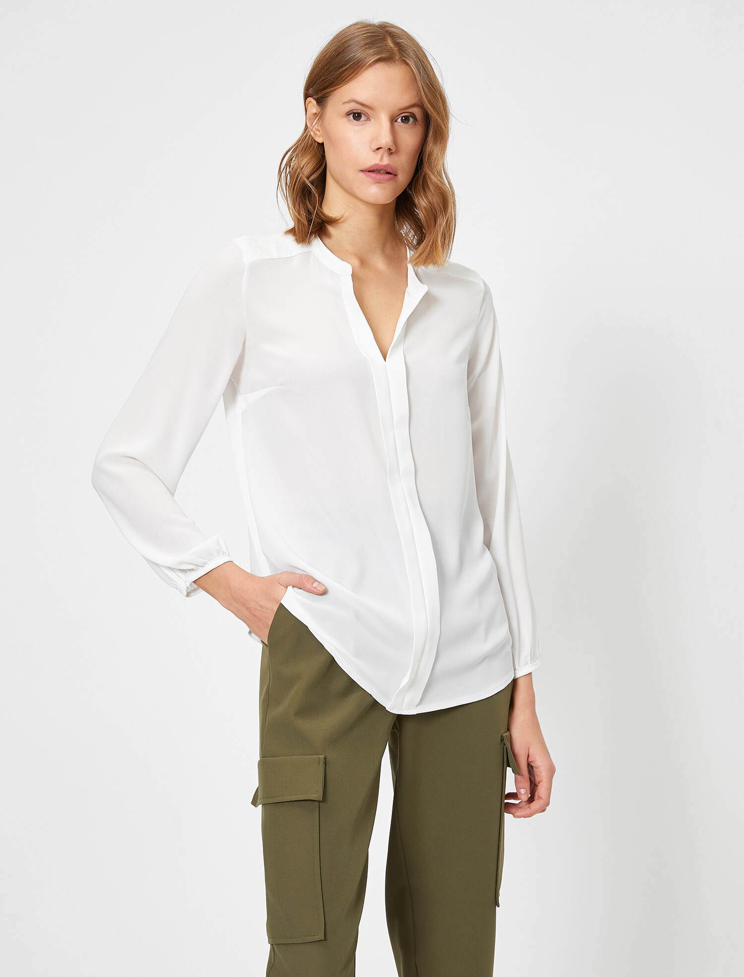 

Блузка Koton 0KAK68859PW-001 38 Off White