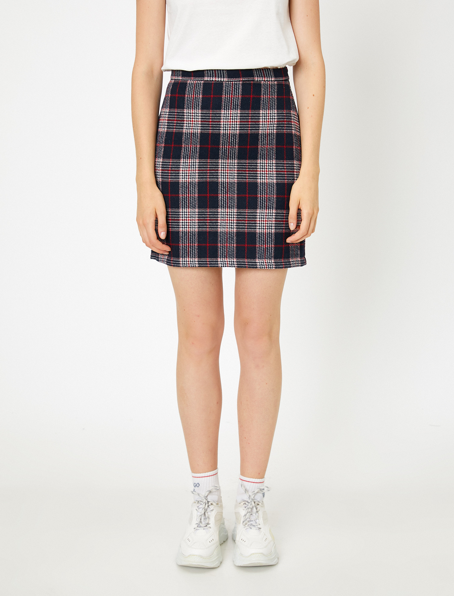 

Юбка Koton 0KAL78123IW-01P 38 Red Check