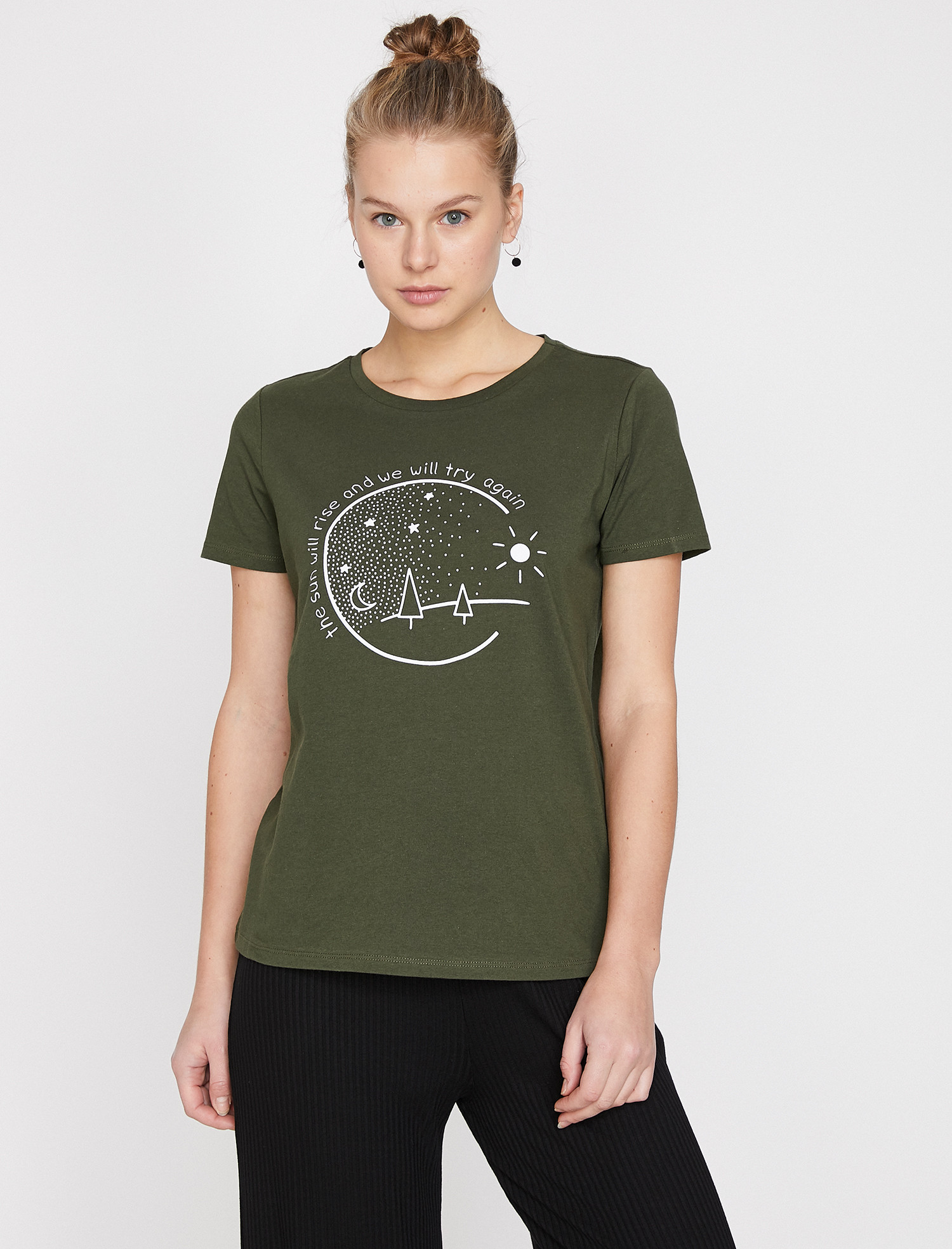 

Футболка Koton 9YAL18779IK-877 S D.Khaki