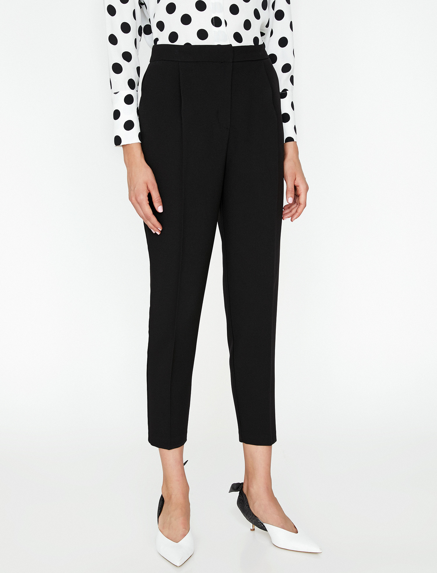 

Брюки Koton 9KAK42048UW-999 36 Black