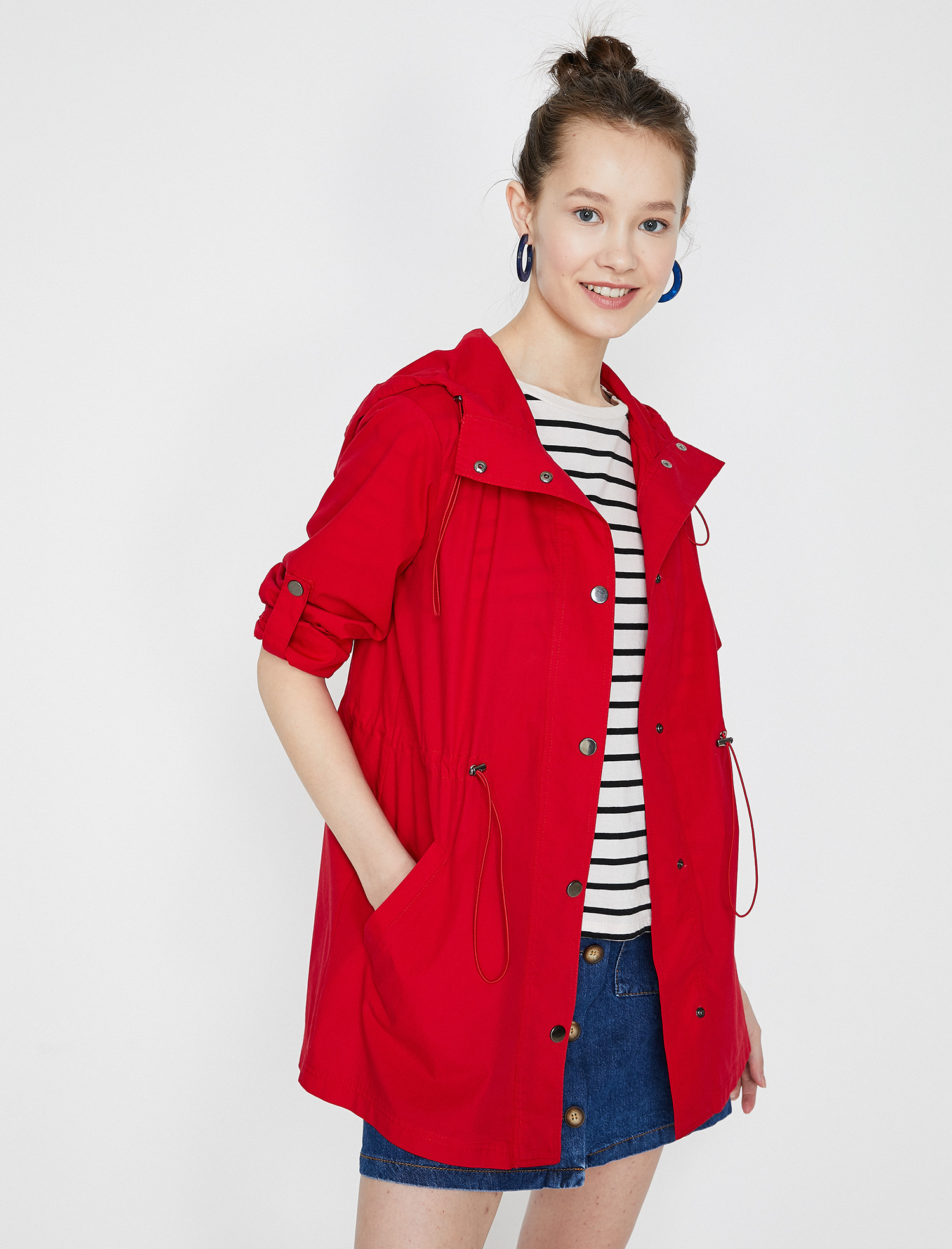 

Ветровка Koton 9YAL08038IW-401 40 Red
