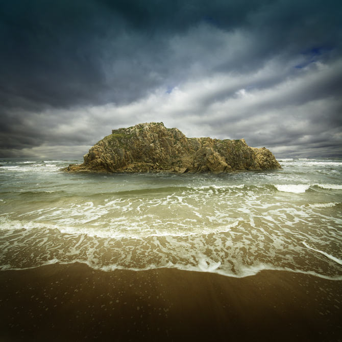 

Фотообои Море 'Скала в море' (1577) , Гладь