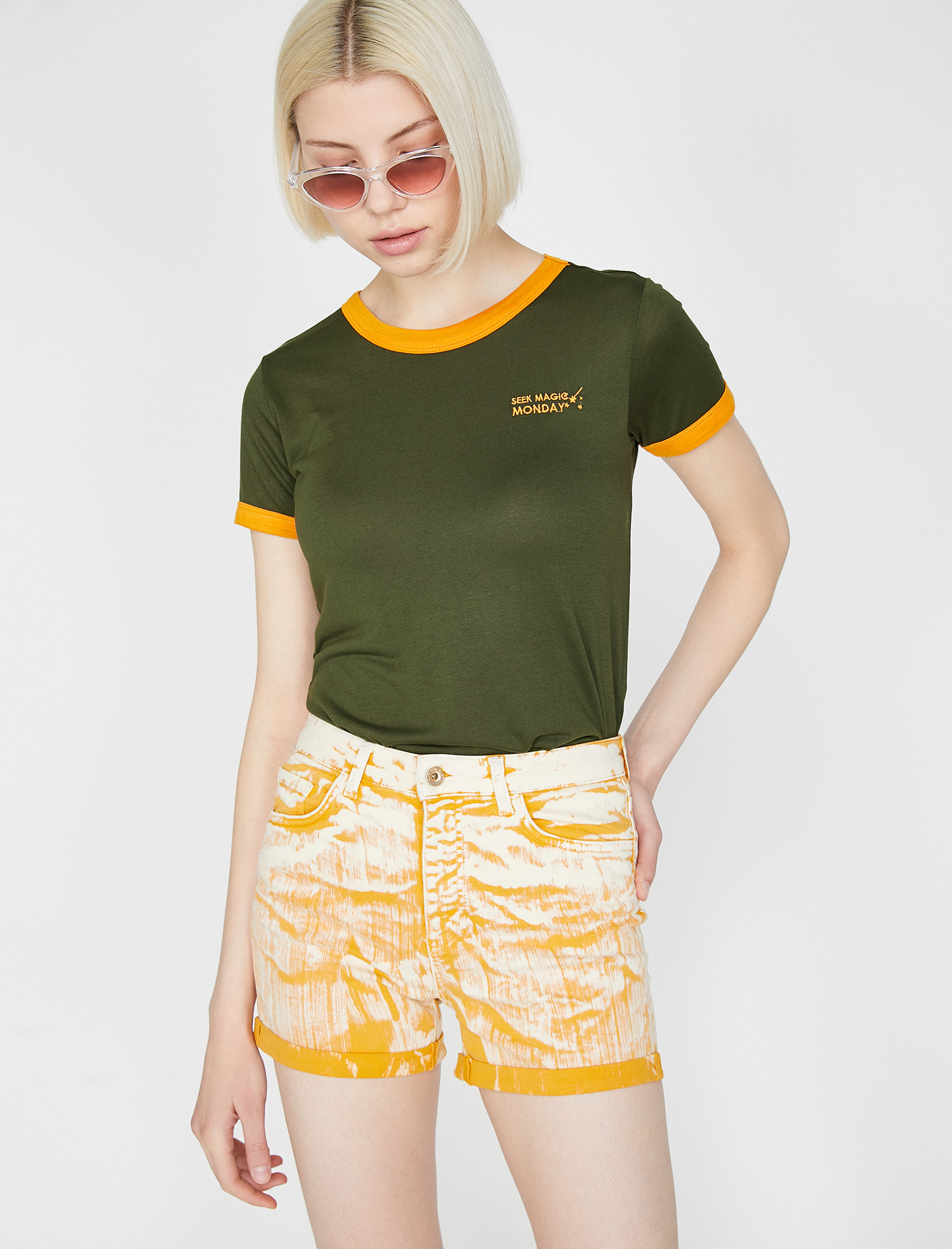 

Футболка Koton 9YAL18121OK-877  D.Khaki, Футболка Koton 9YAL18121OK-877 S D.Khaki