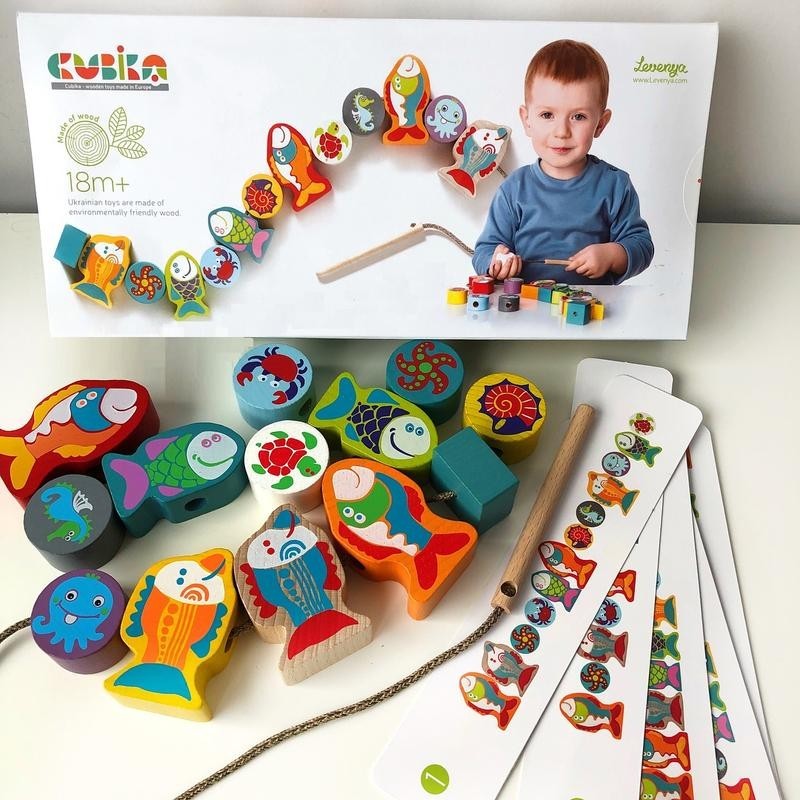 

Деревянная игрушка Шнуровка Рыбки cubika цветная 12 кубиков развивающая