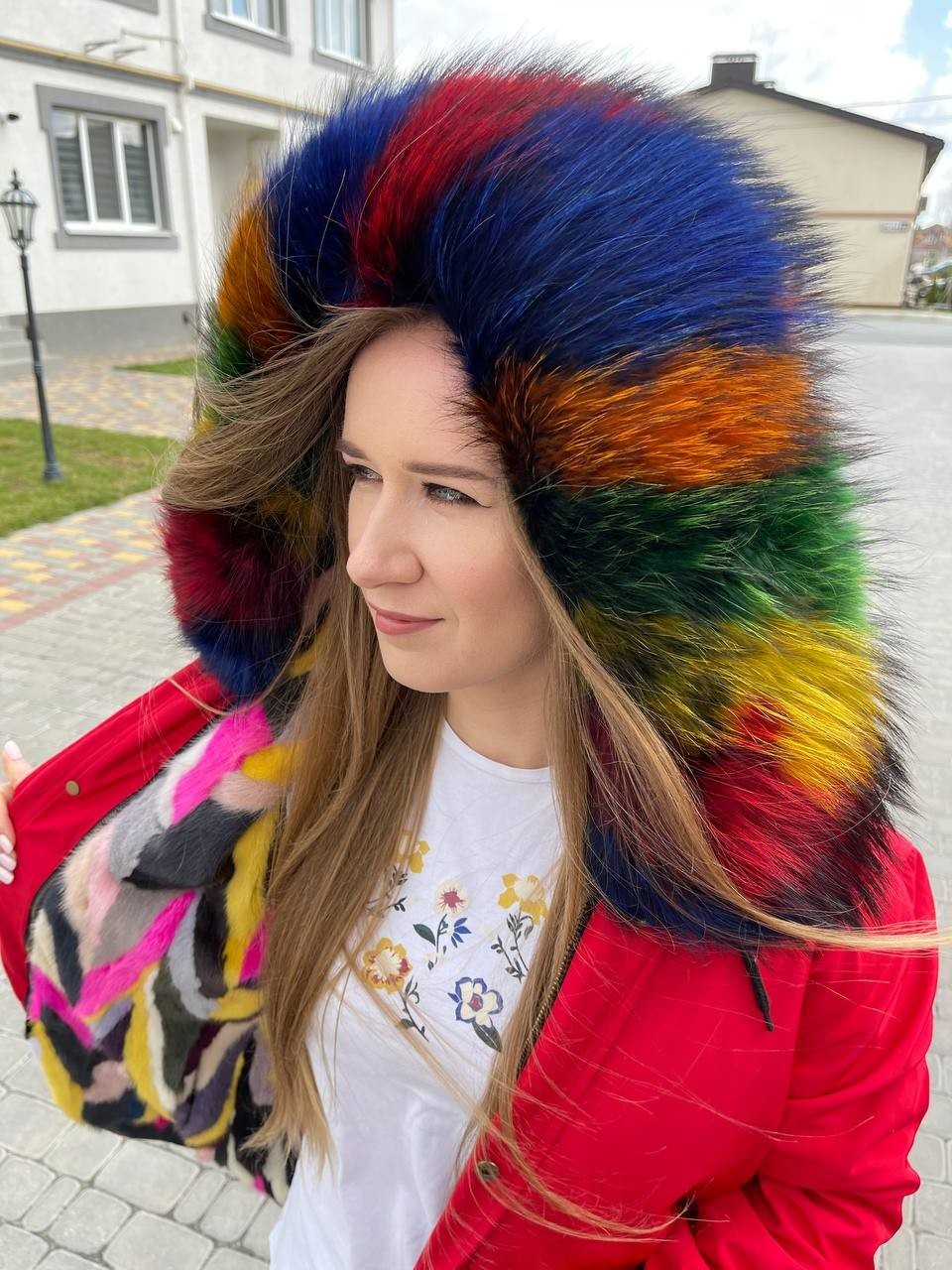 

Женская парка FUR KJ22KW XL Красная