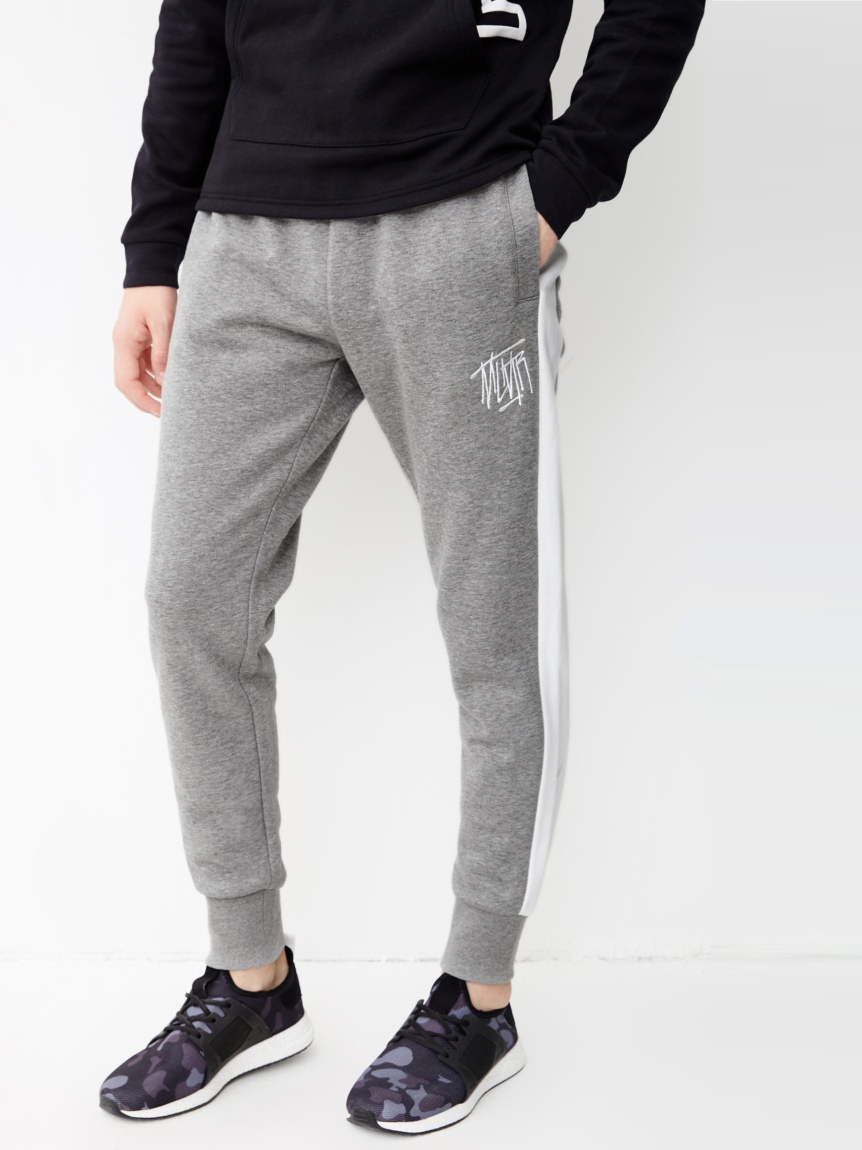 

Джоггеры Jack & Jones 218114532  Серый, Джоггеры Jack & Jones 218114532 S Серый