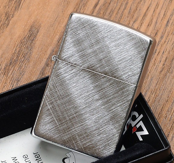 

Зажигалка Zippo REG DIAGONAL WEAVE (28182)