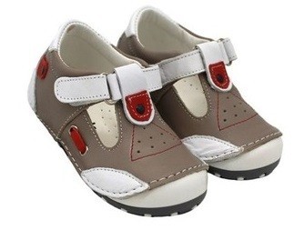

Туфлі Dog Bebe бежеві 20 р (206-20)