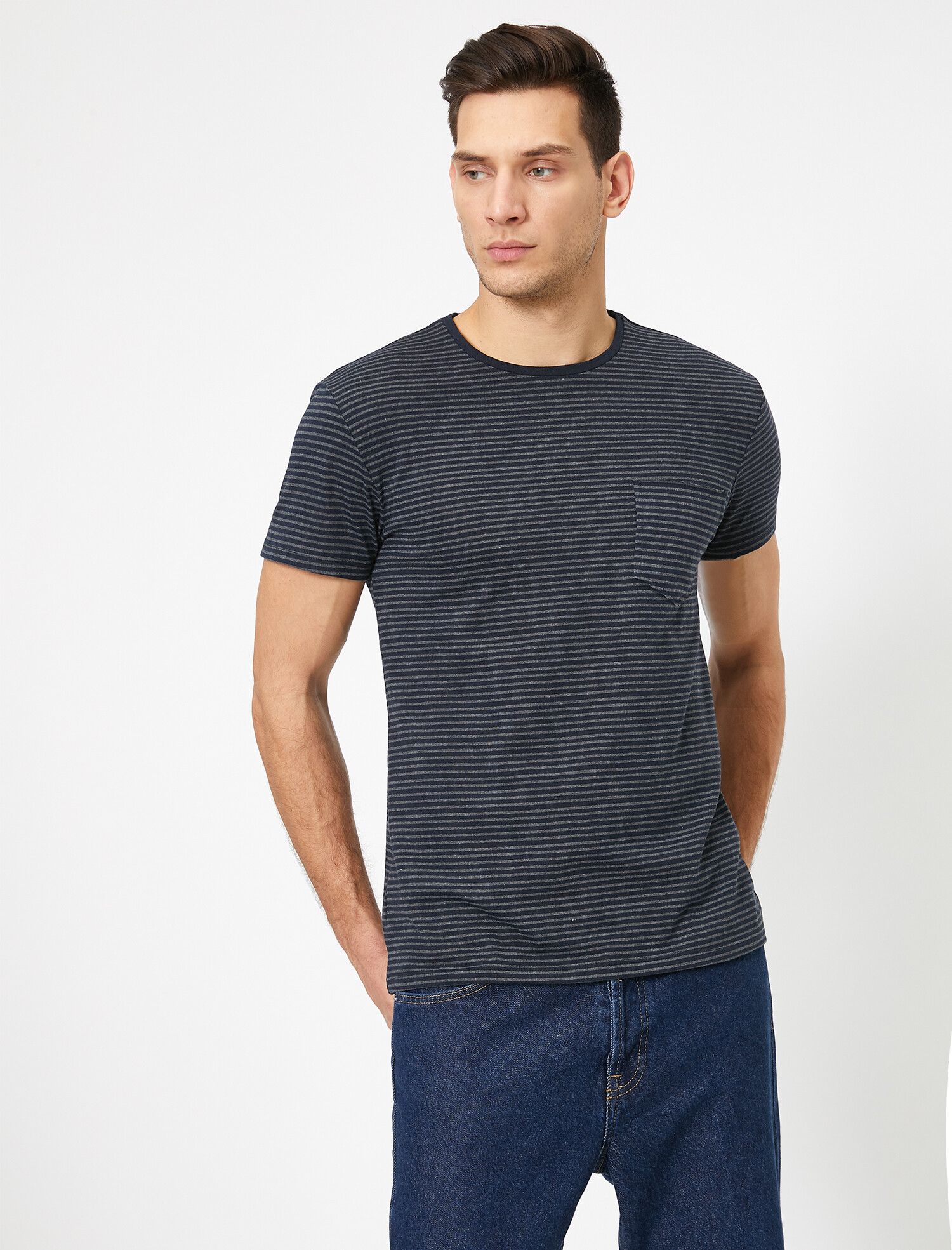 

Футболка Koton 0KAM12068LK-01M S Marine Stripe