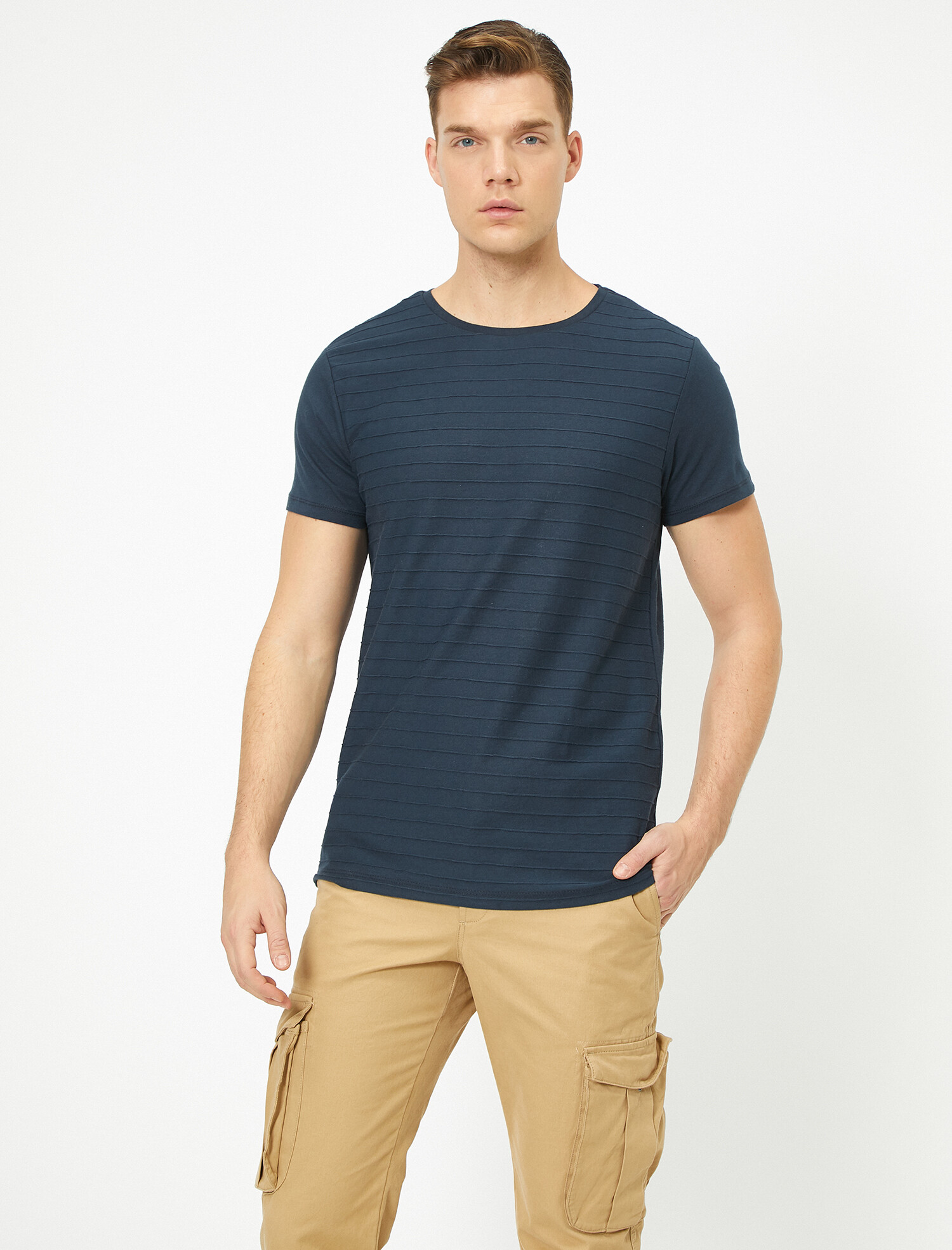 

Футболка Koton 0KAM12023OK-740 S Indigo