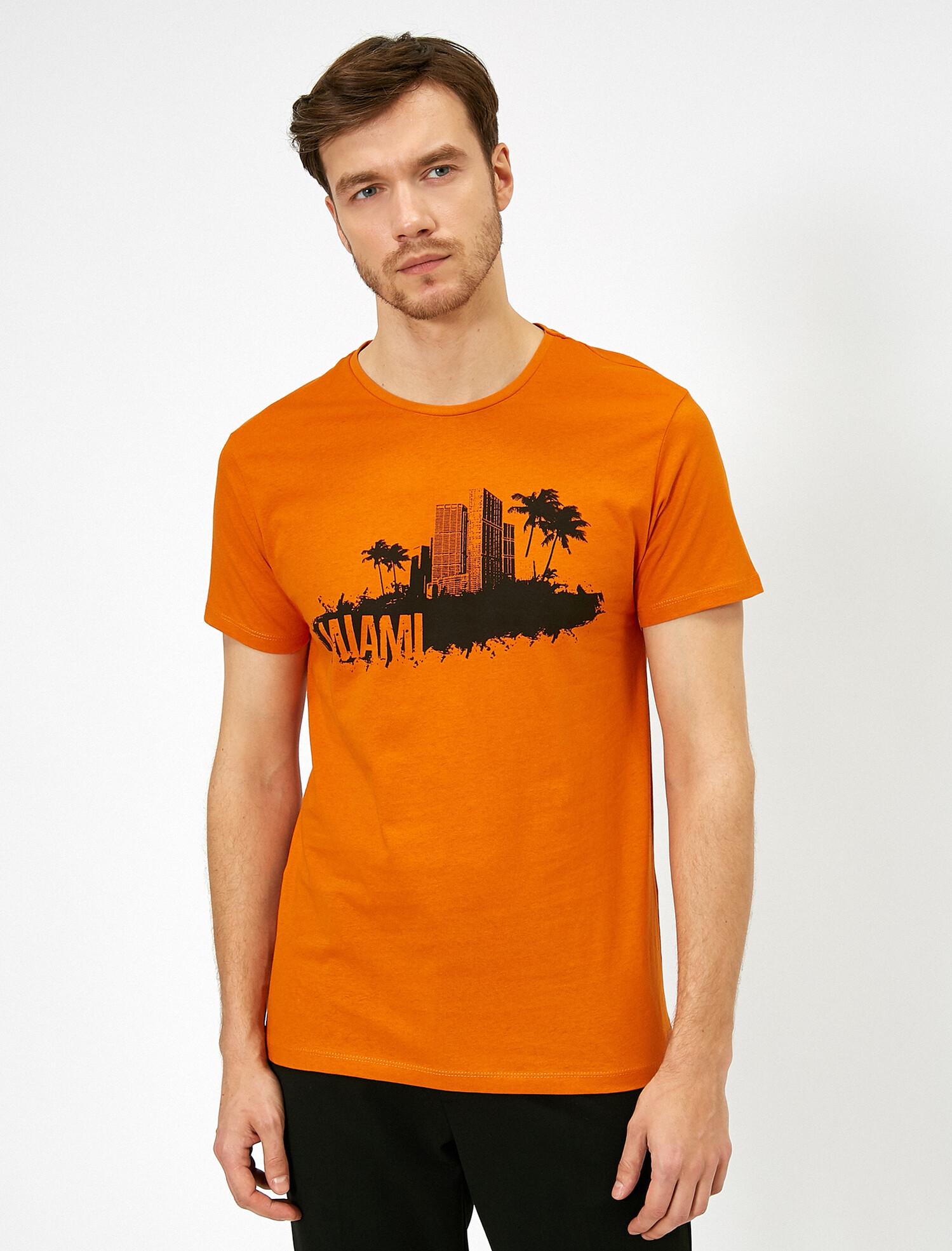 

Футболка Koton 0YAM14040OK-201 S Orange