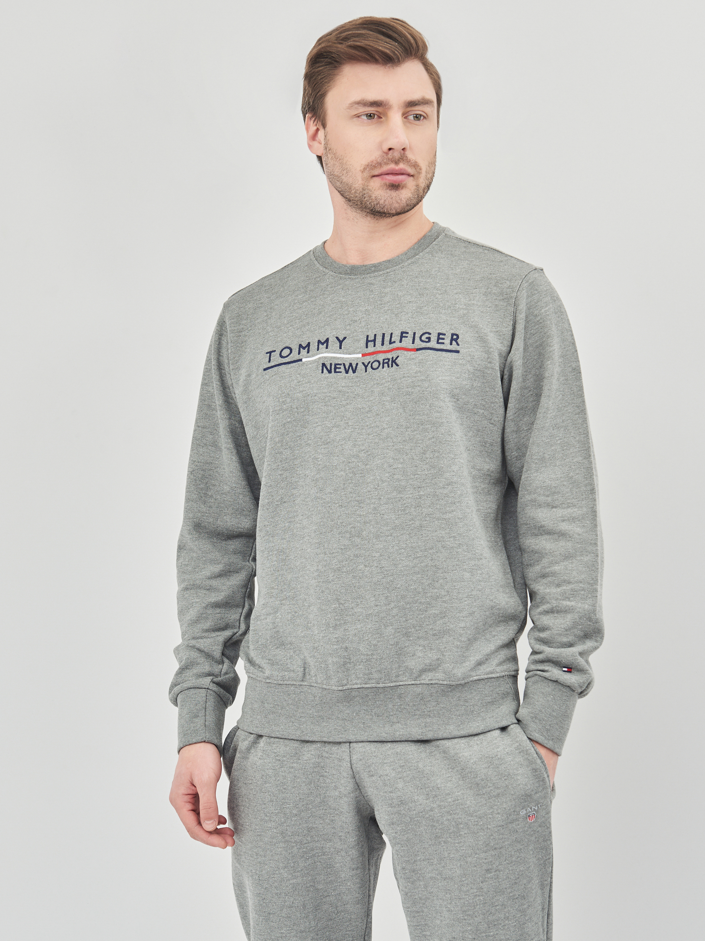

Свитшот Tommy Hilfiger 10431.5 L (48) Темно-серый