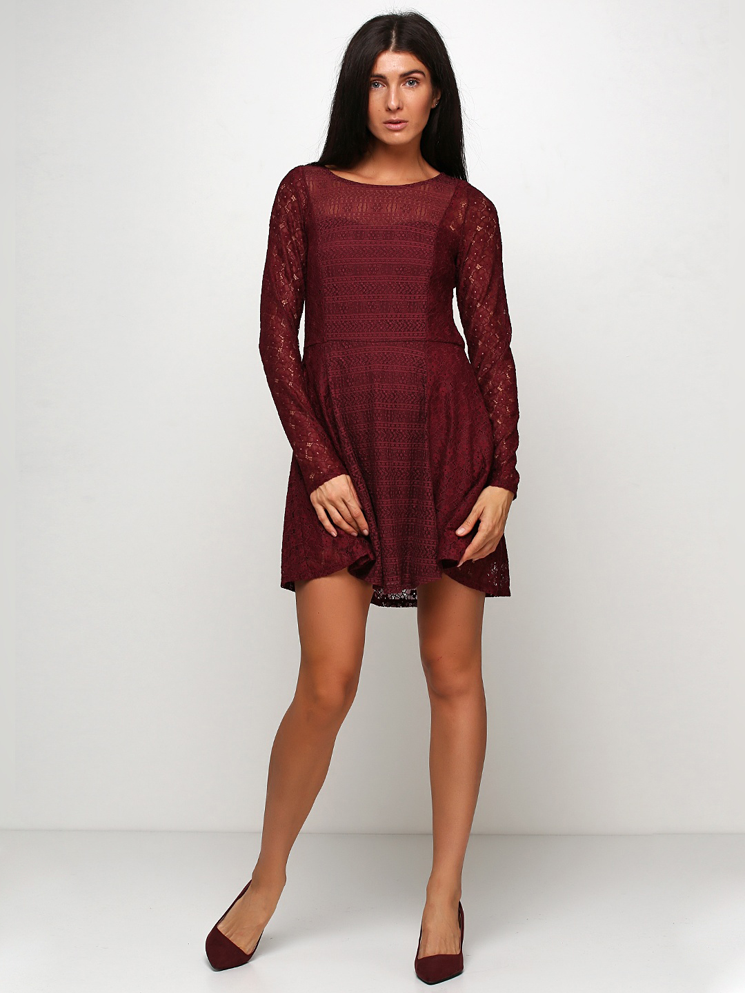 

Платье H&M 5800557 40 Бордовое