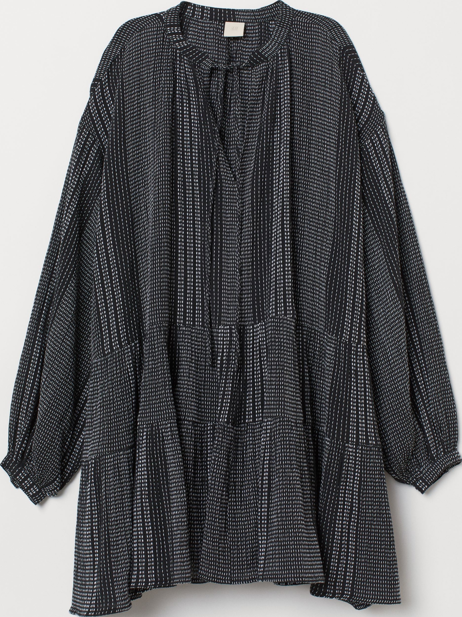 

Платье H&M 7708579 XS Черное