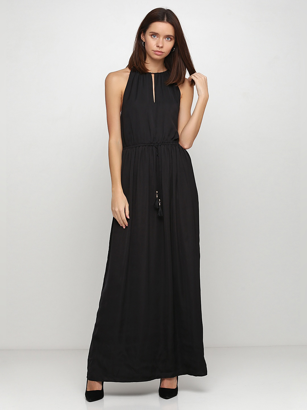 

Платье H&M nasn08-2001 38 Черное