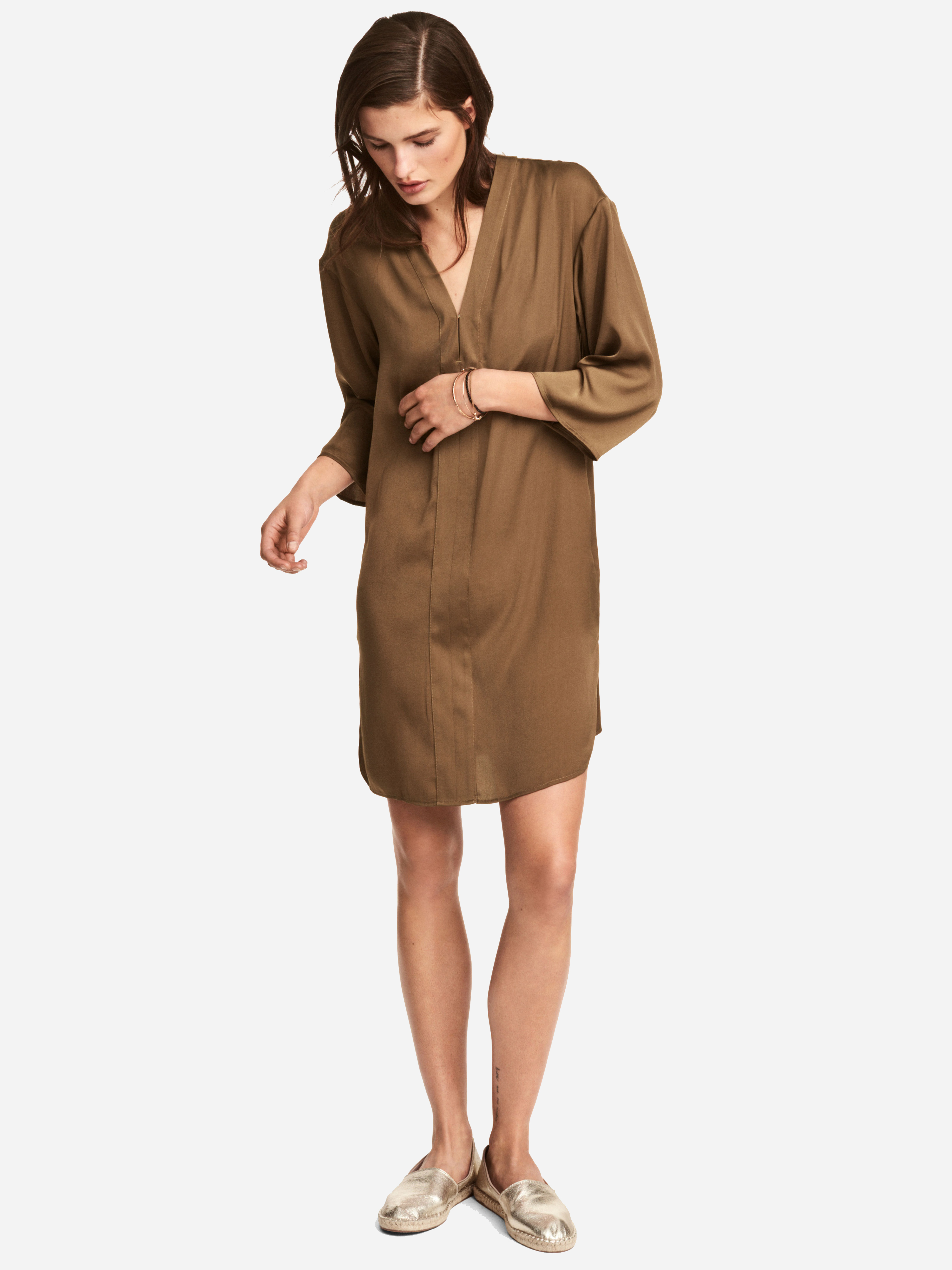 

Платье H&M 5090975-ACVU 34 Оливковое
