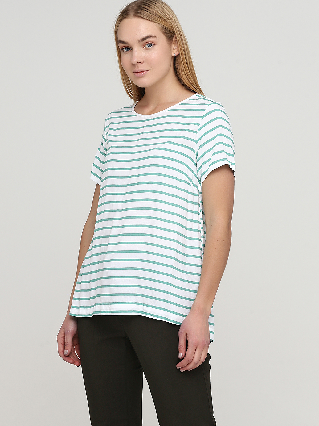 

Футболка H&M 0514577_пол.зел.свет 38 Белая