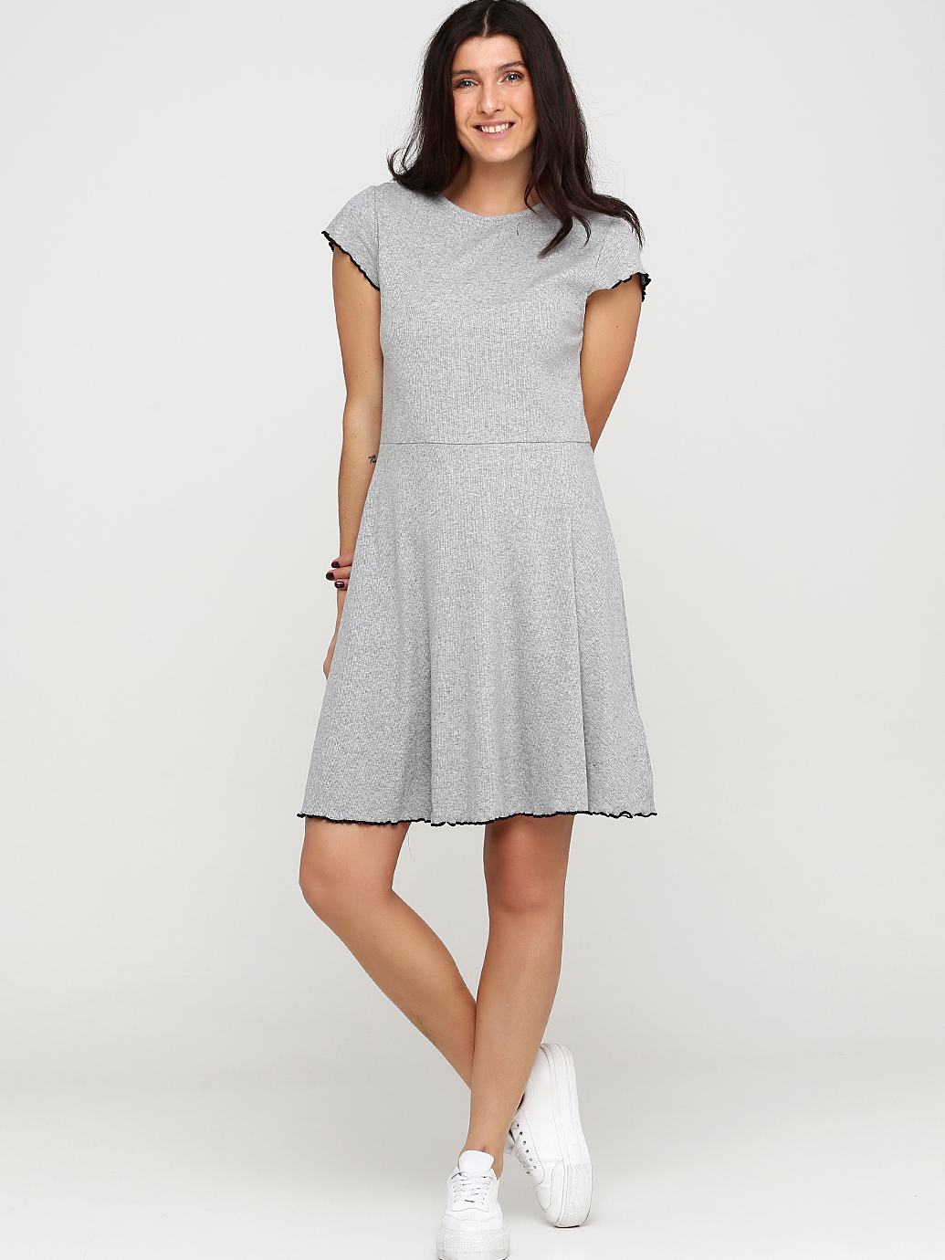 

Платье H&M 0456512_сер  Серое, Платье H&M 0456512_сер L Серое