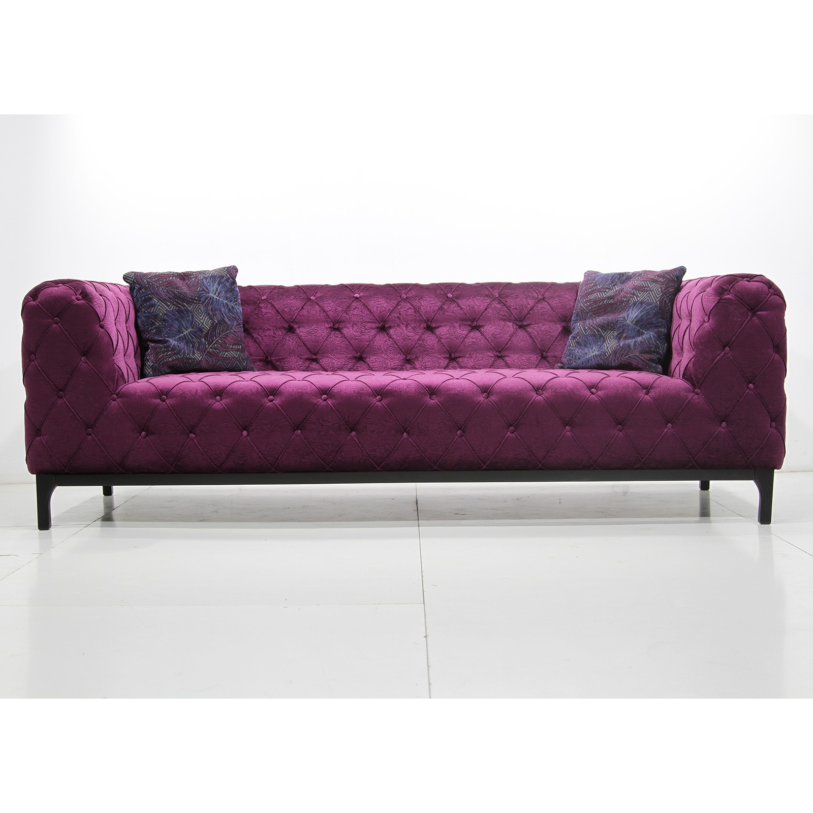 

Прямой диван Harrods 3 Seater Фиолетовый 95х228 см 141117_8