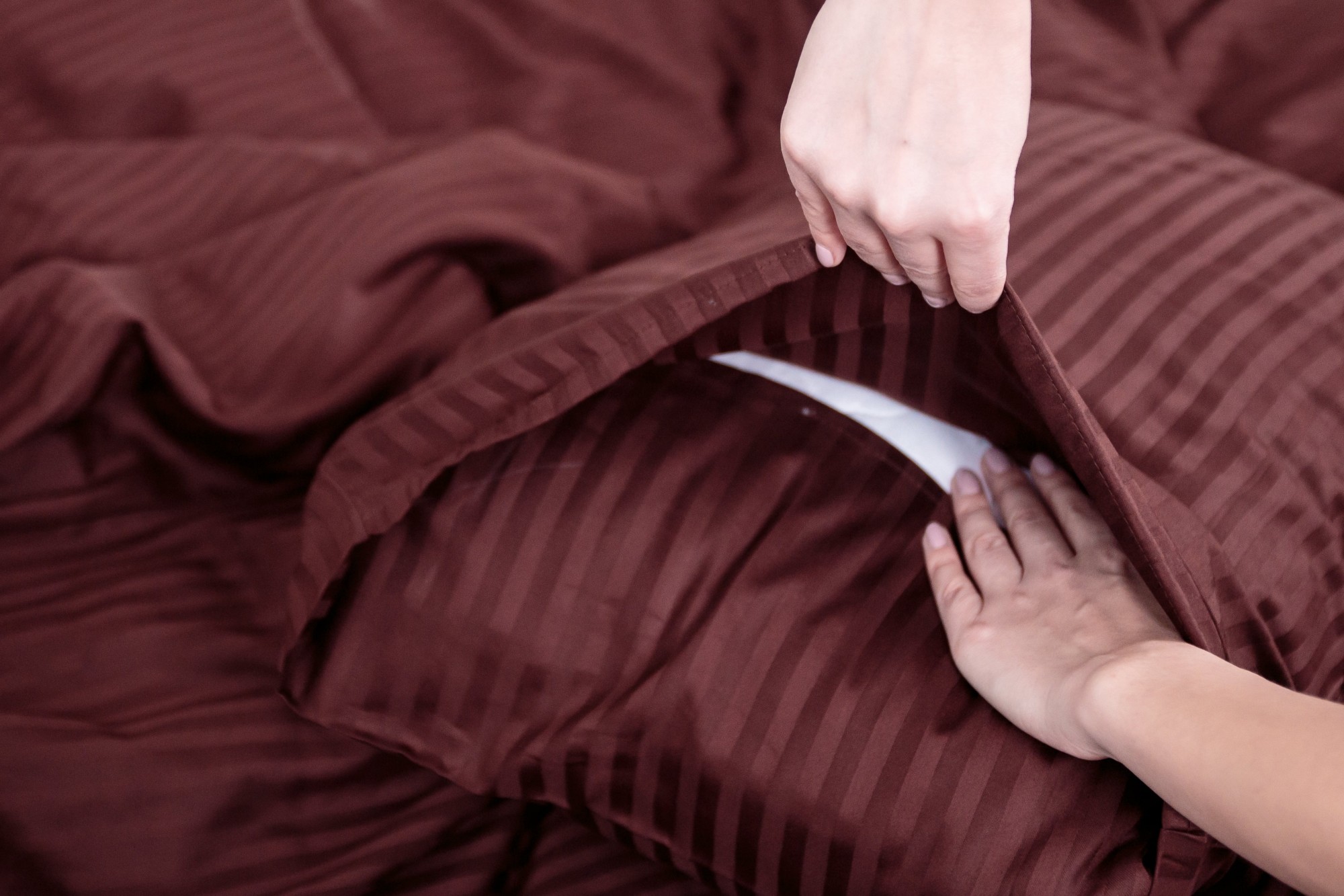 

Постельное бельё Textile Hygge сатин страйп 150х220 шоколад 103312001