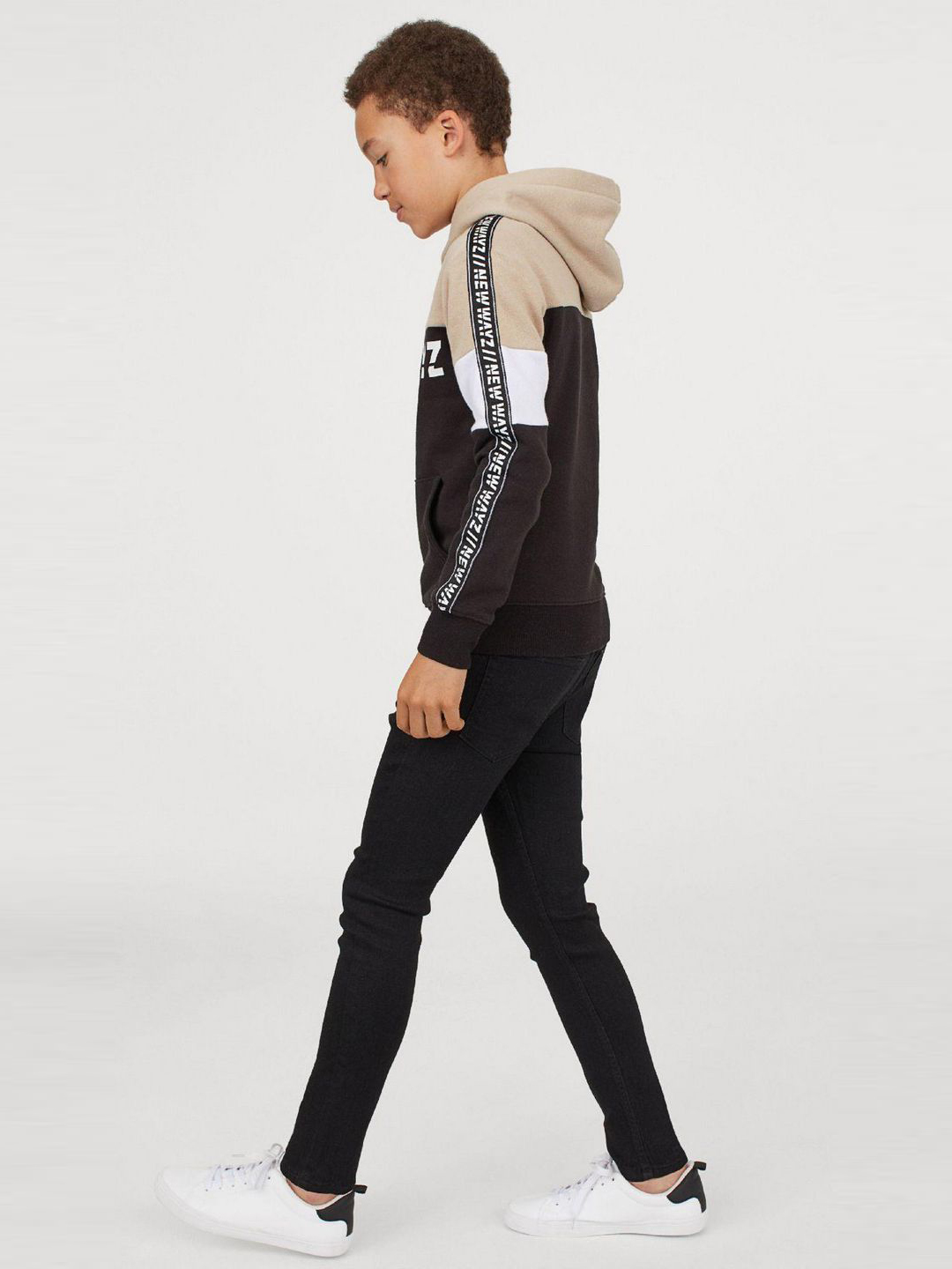 

Джинсы H&M 793857 140 см Черные