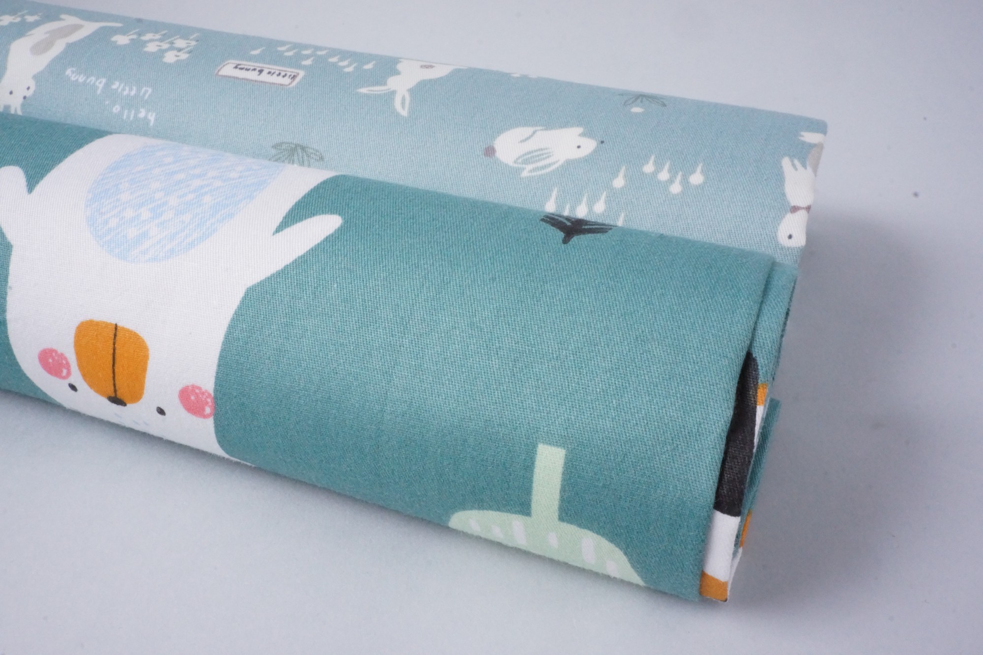 

Набір дитячих багаторазових пелюшок Tkanynka Тварини на зеленому (80х100 см, дві штуки)