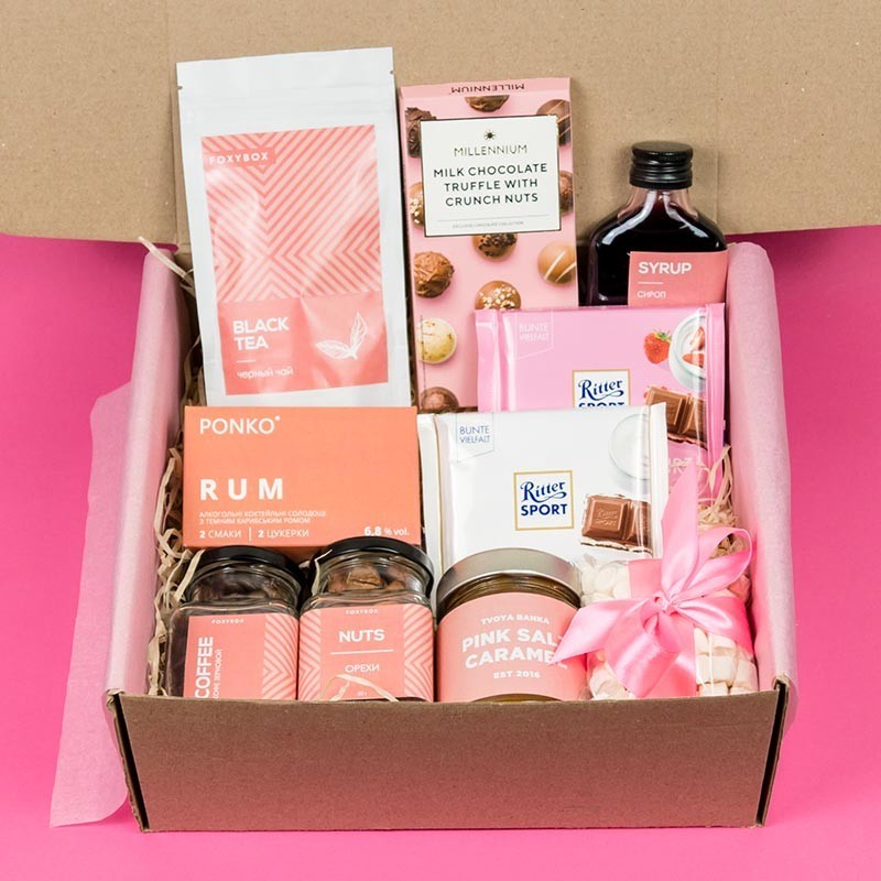 

Подарочный набор FoxyBox Pink Boom XL