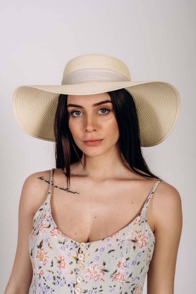 

Шляпа большая пляжная женская Alana Fam женская пляжная шляпа большая молочная