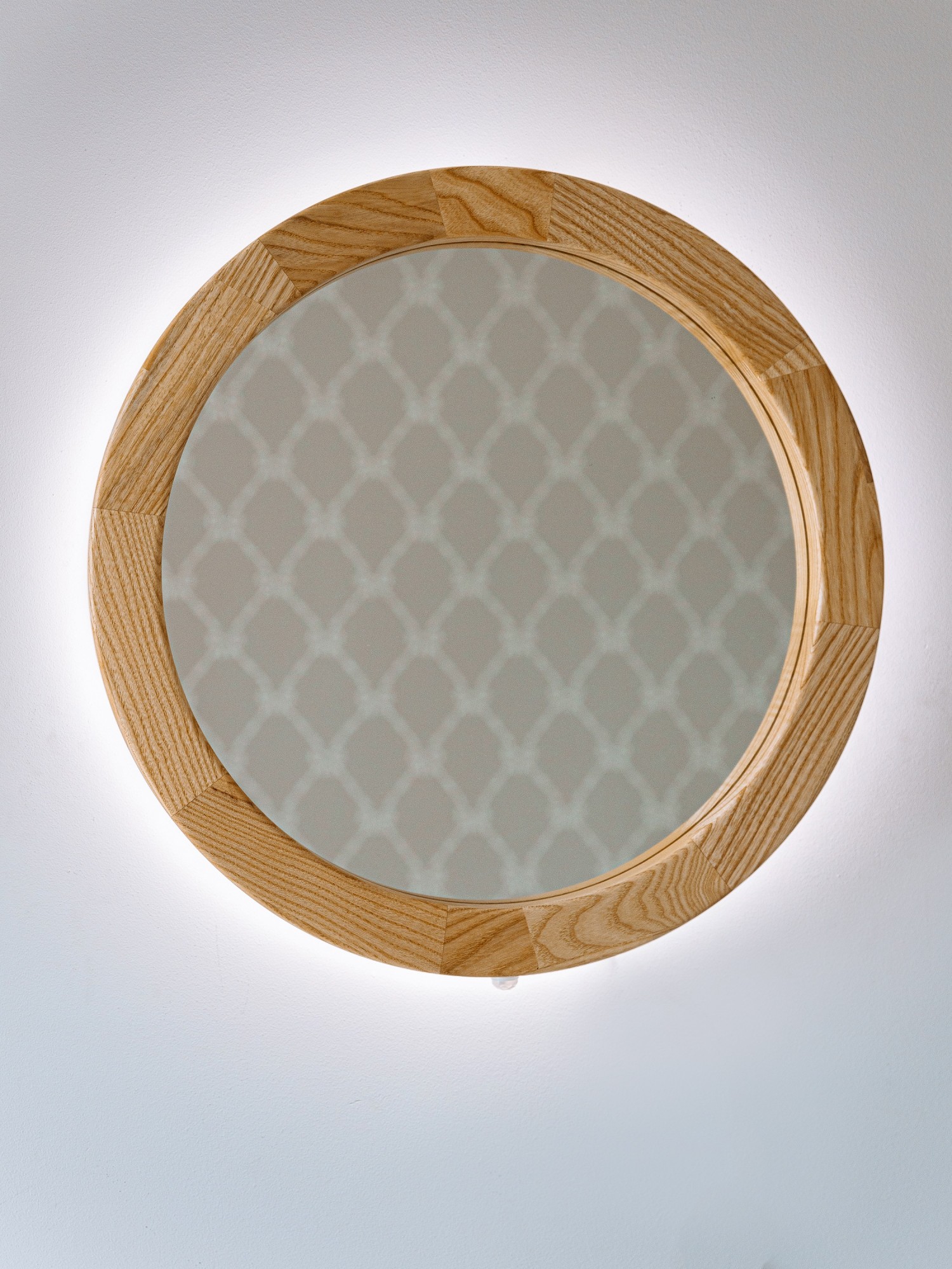 

Зеркало Luxury Wood деревянное круглое с подсветкой led 40см Perfection дуб