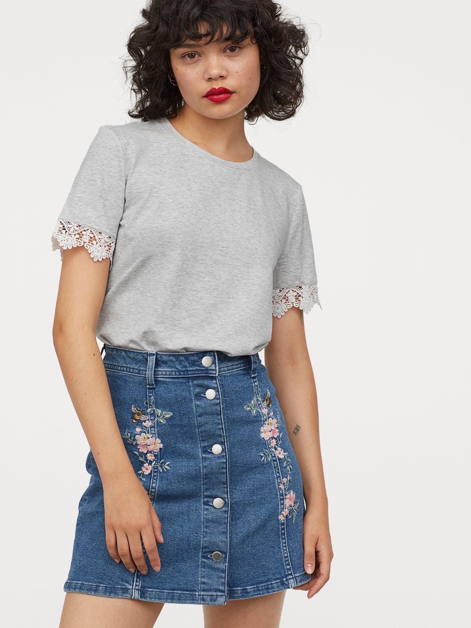 

Футболка H&M 6457099-AAXA M Серая с белым