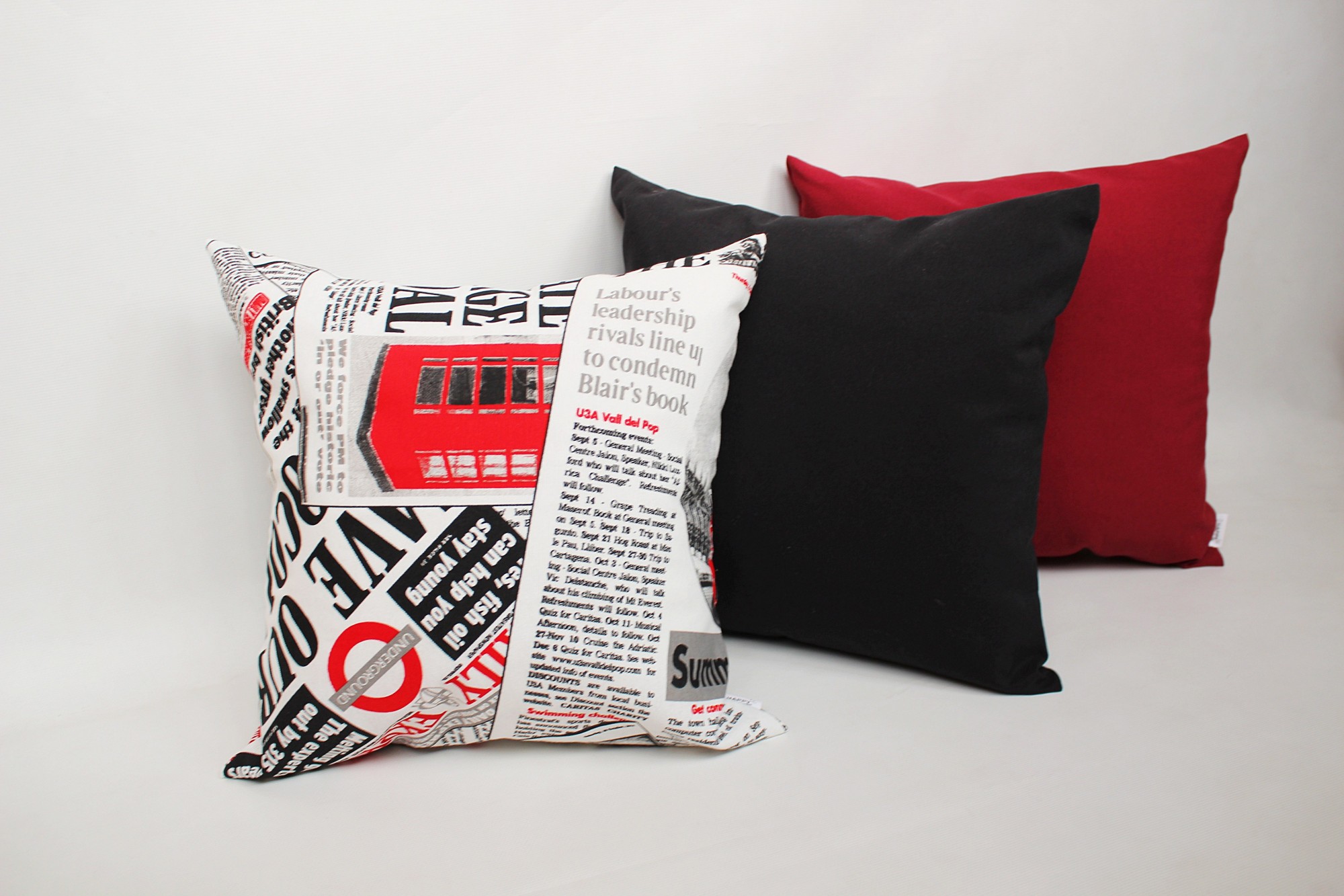 

Набор декоративных подушек - надписи, черная, бордовая 38х38см