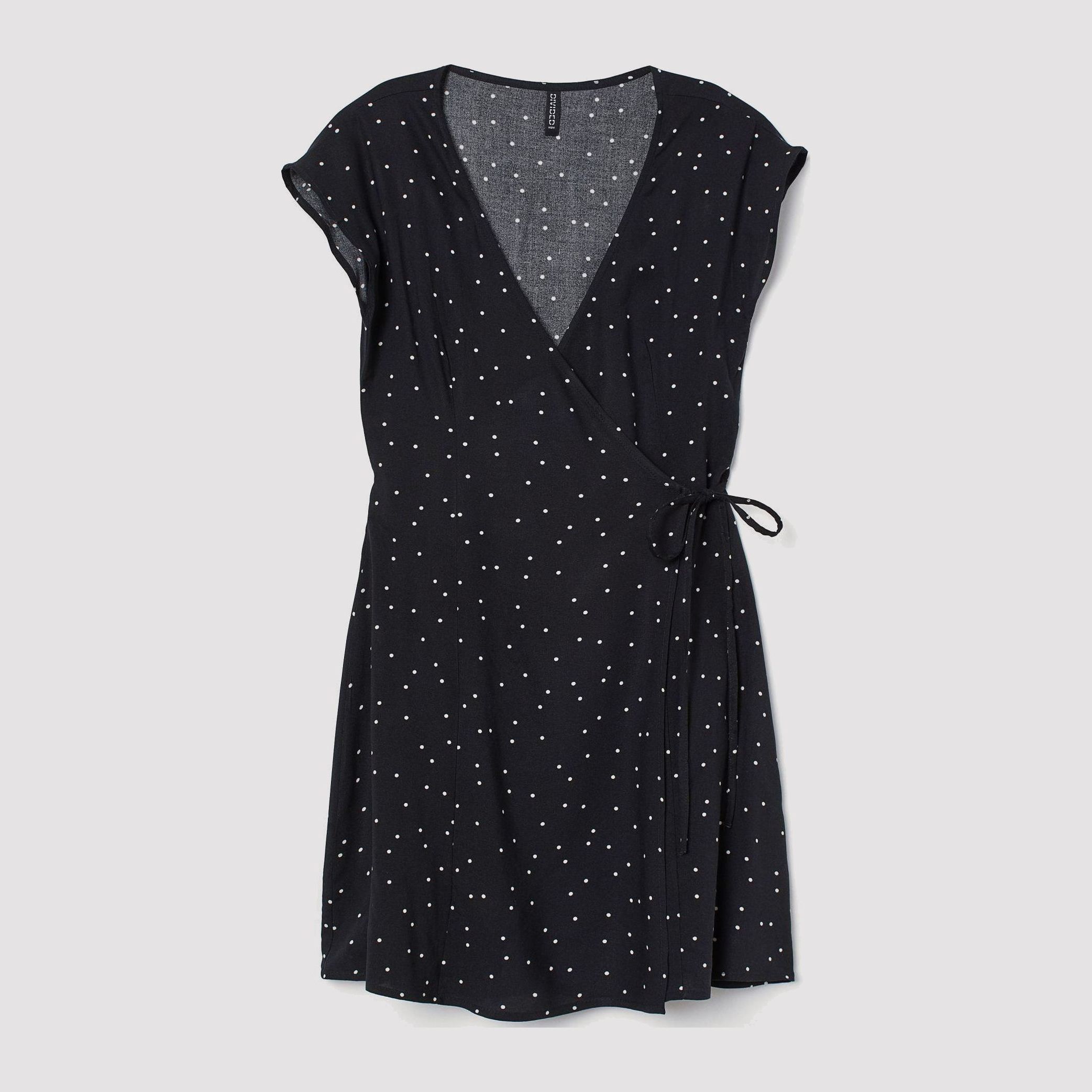 

Платье H&M 8558271-AANX 34 Черное с белым