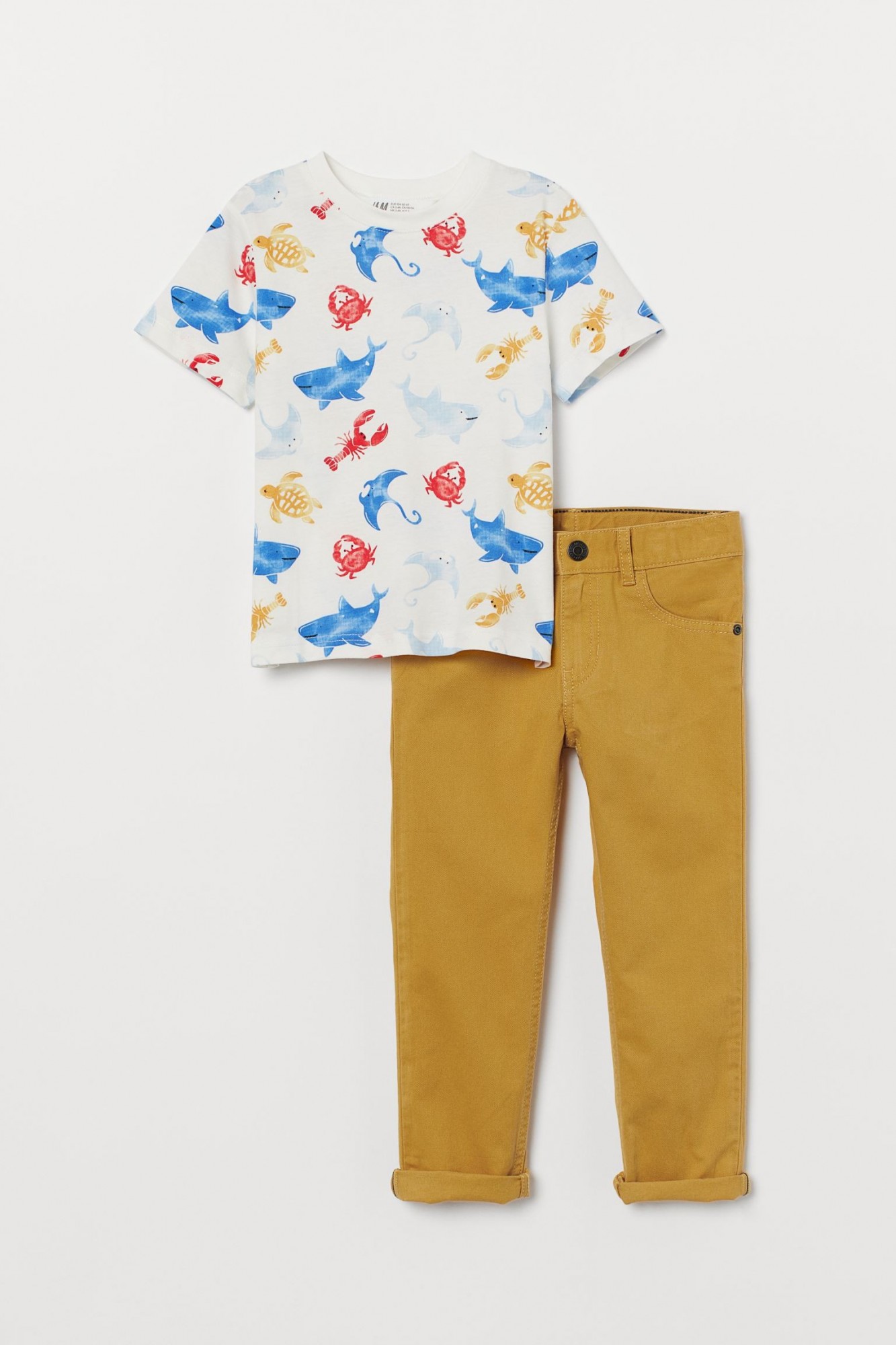 

Комплект (футболка + штаны) H&M AE100-201 116-122 см Желтый Акулы