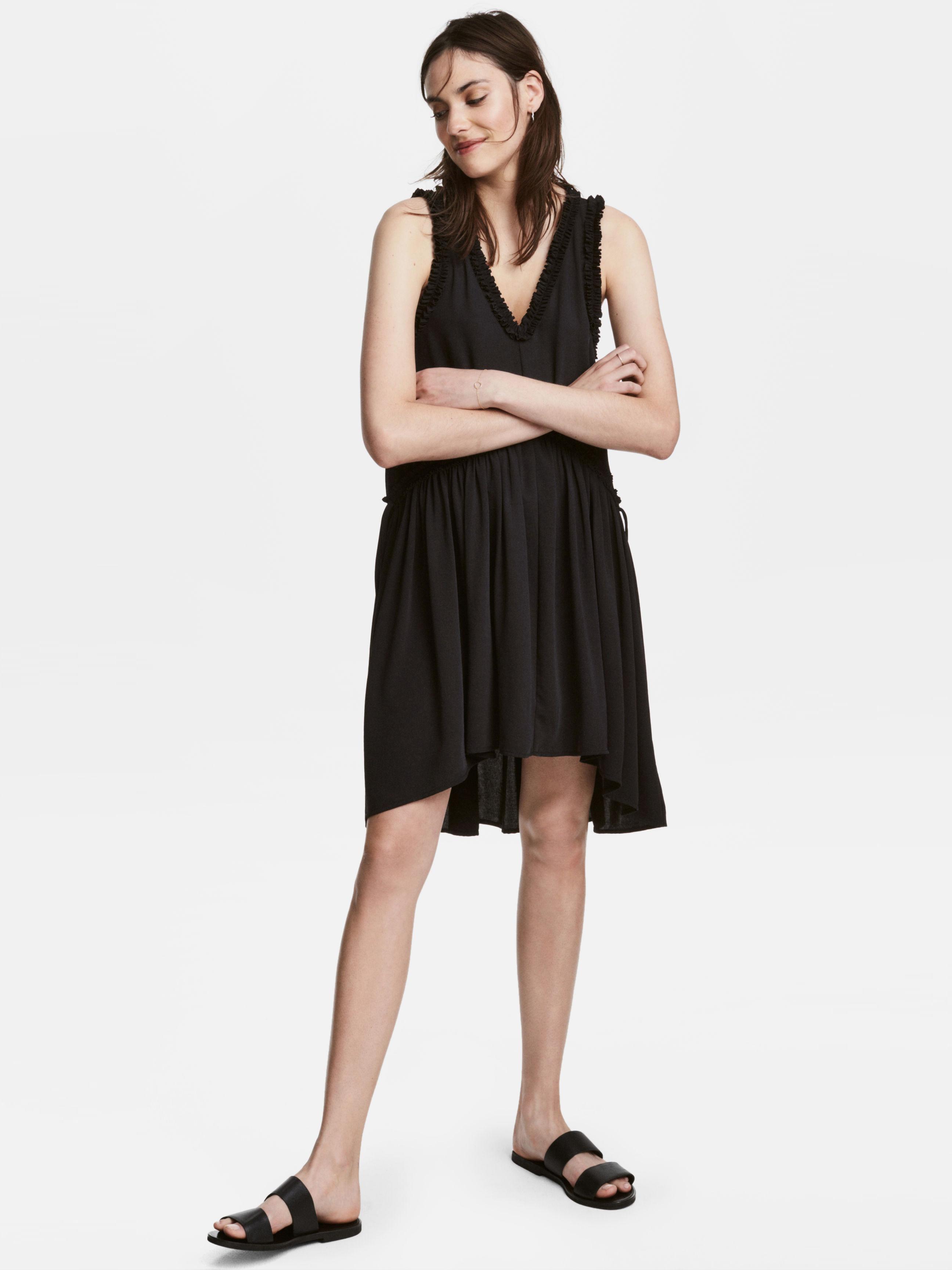 

Платье H&M 5081945 36 Черное