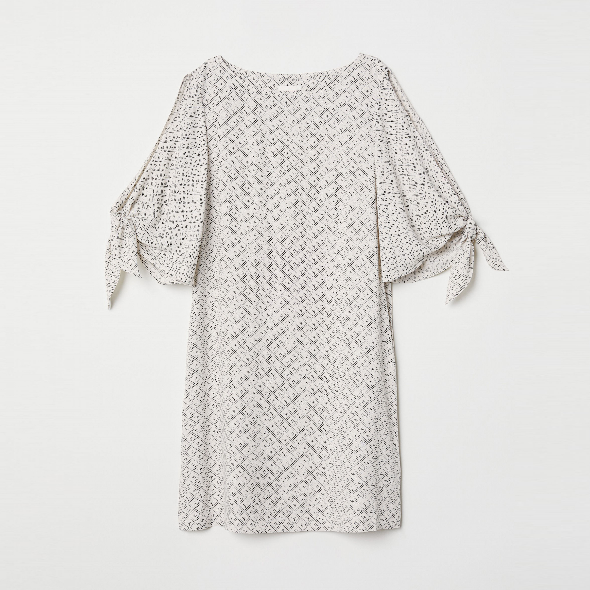 

Платье H&M 6155237 42 Белое с черным