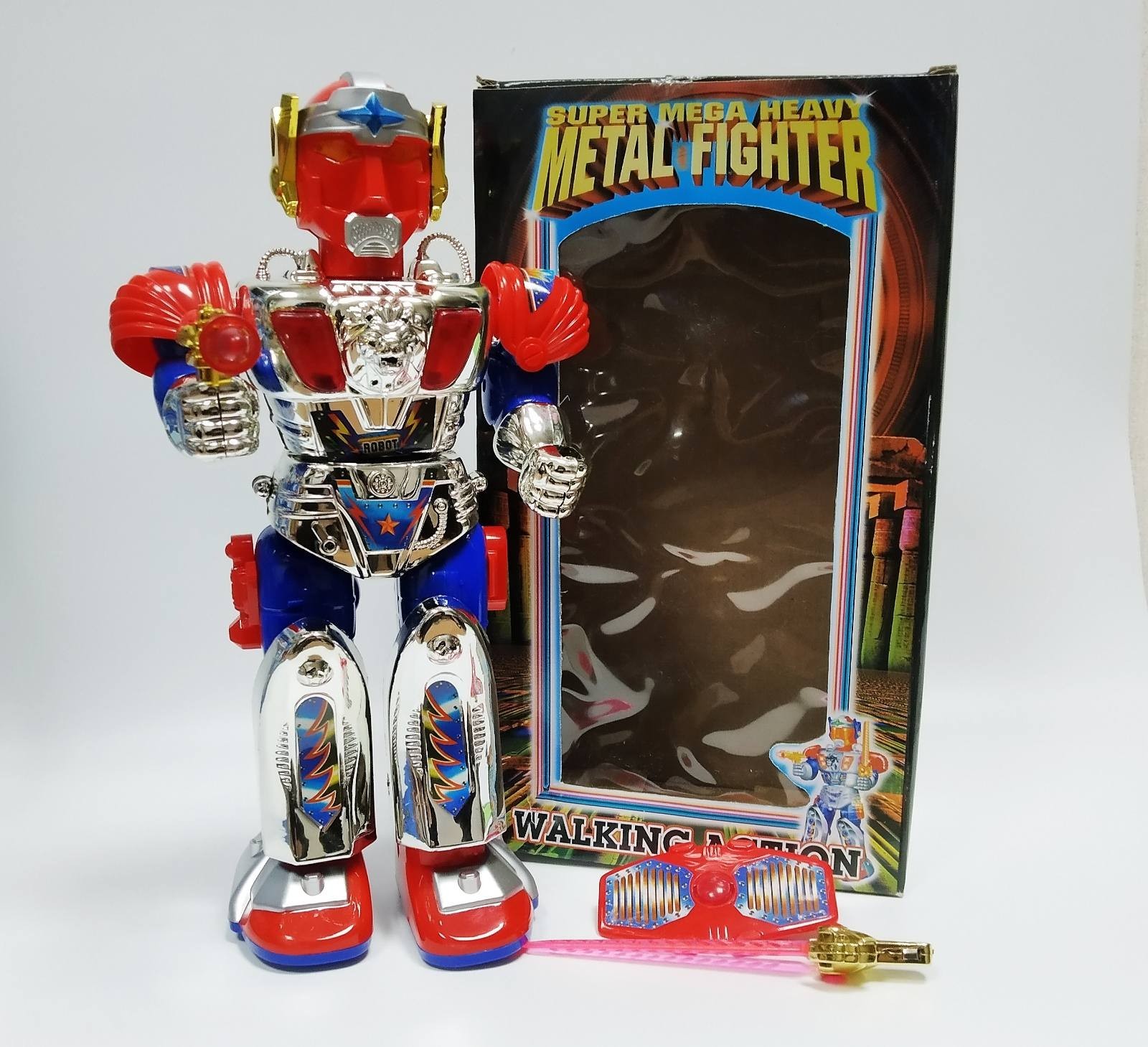 

Робот "Metal Fighter" со звуковыми и световыми эффектами (99001) 0687