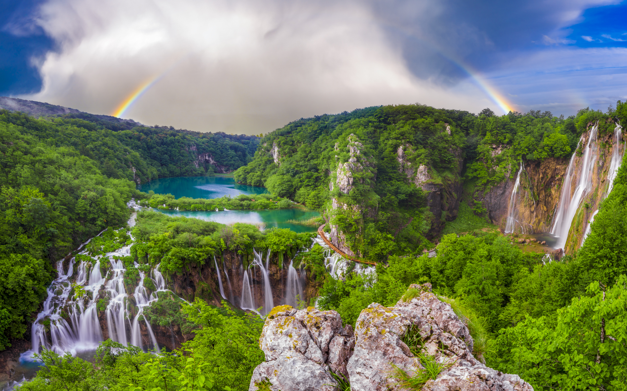 

Фотообои Природа 'Радуга над водопадом' (3689) , Живопись