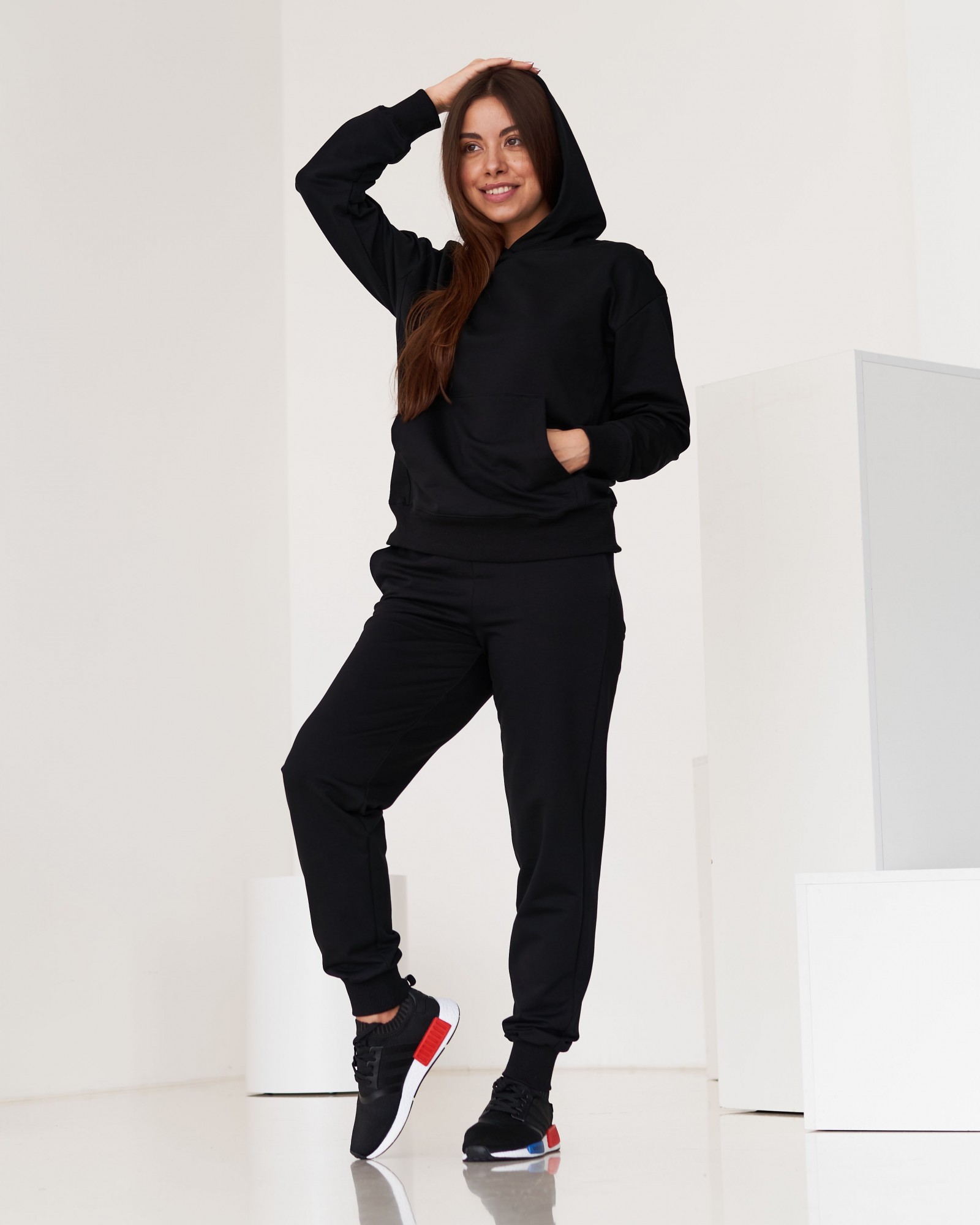

Спортивный костюм женский тонкий GR8 active wear модель W350т2-черный размер, Спортивный костюм женский тонкий GR8 active wear модель W350т2-черный размер M