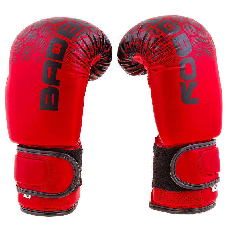 

Боксерские перчатки BadBoy "жираф", красный, 10oz, BB-JR10R