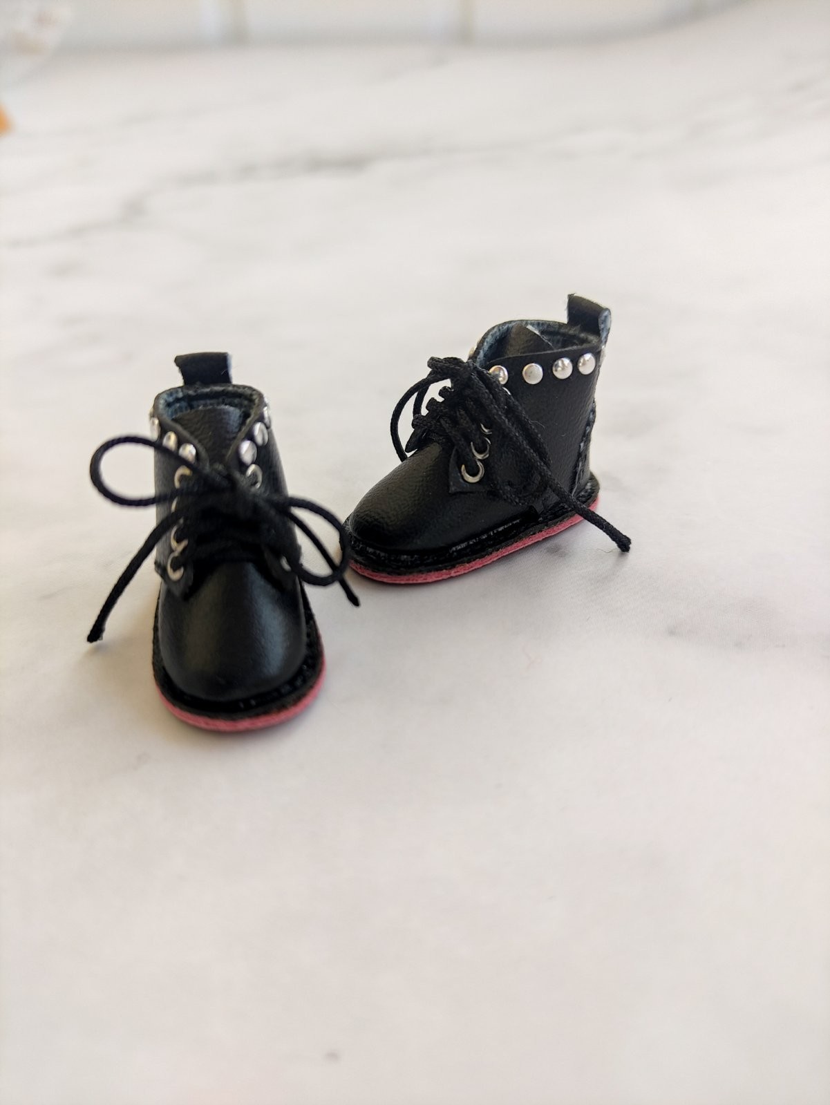 

Кукольные ботинки для кукол Blythe 30 см. (кукла в комплект не входит) (34692950)