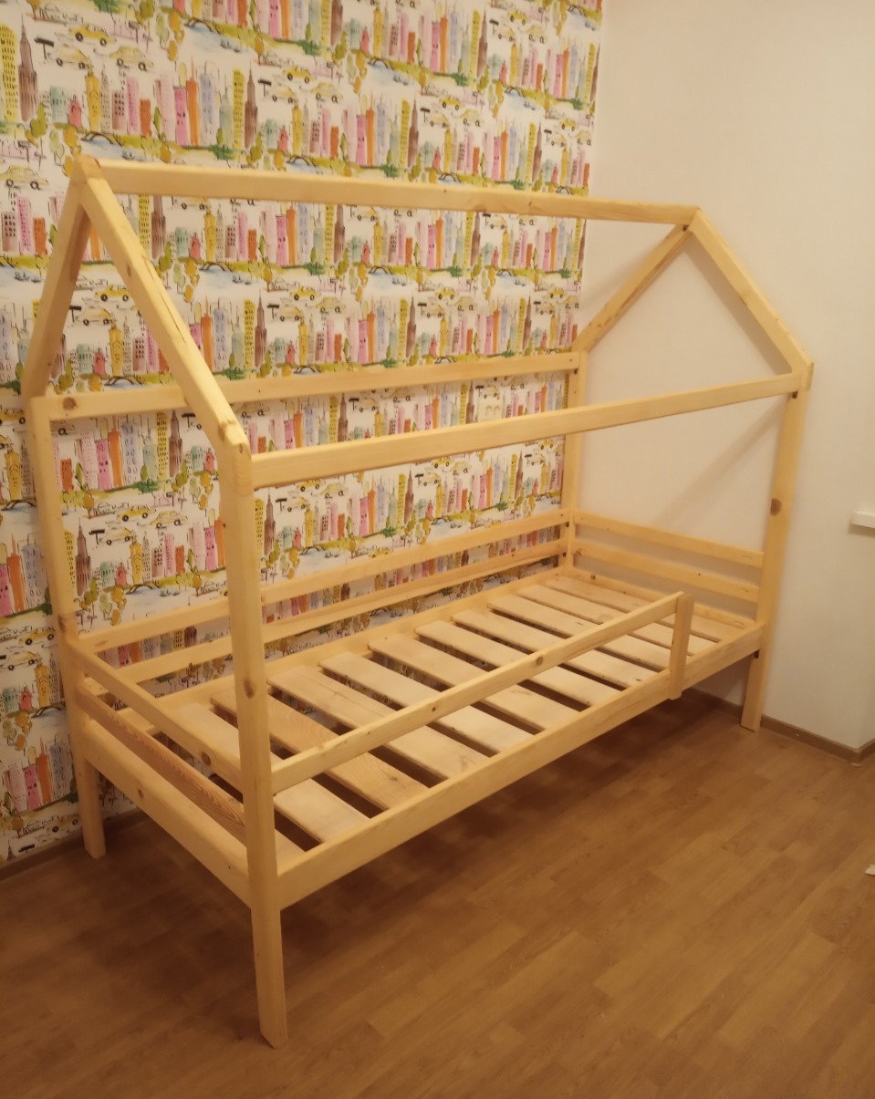 

Кровать детская домик из дерева сосны 160 х 80 см Happy натуральный
