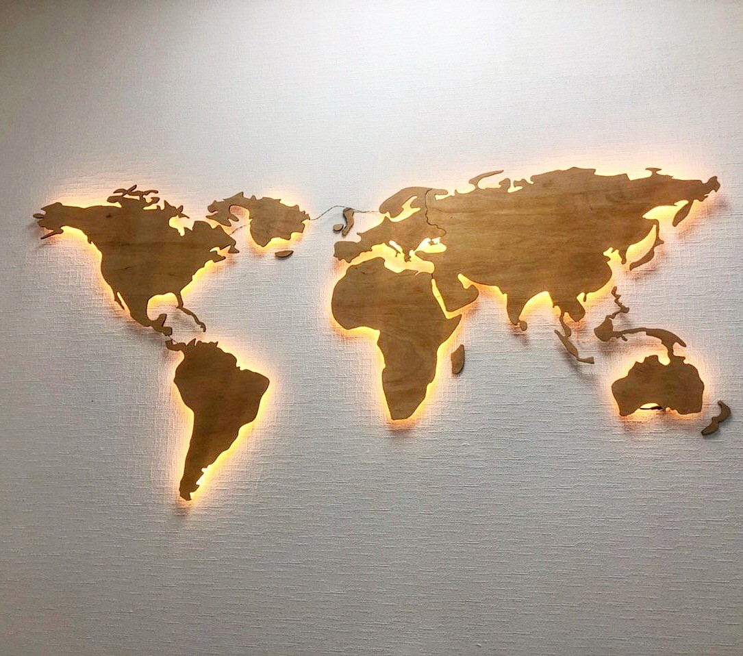 

Деревянная карта Мира с подсветкой (Теплая) Led Map 1250х700 мм Бежевая